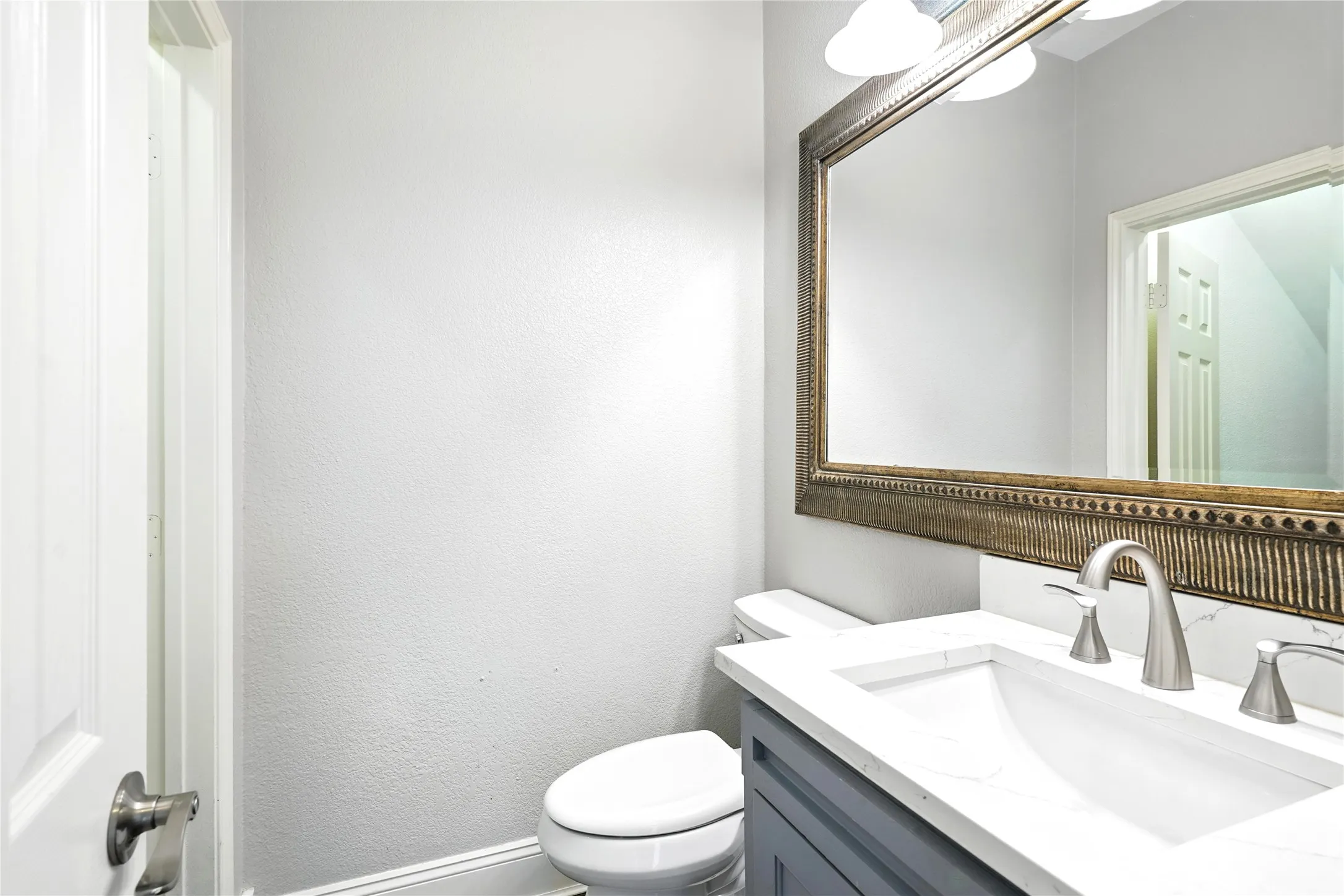 Single Family Residence For Rent in Collin County , 9808 Enmore Lane, Frisco, Texas 75035, 4 Bedroom, 3 Bathroom, 2 Garage spaces, 2,786 Sqft, built in 1998, mls#21377960, Real Estate Agent in Frisco, Homes For Rent in Collin county, Homes For Rent in Frisco, Realtor in Frisco Texas, Real Estate Brokerage Independent Realty Texas, Luminita Cordes Realtor
