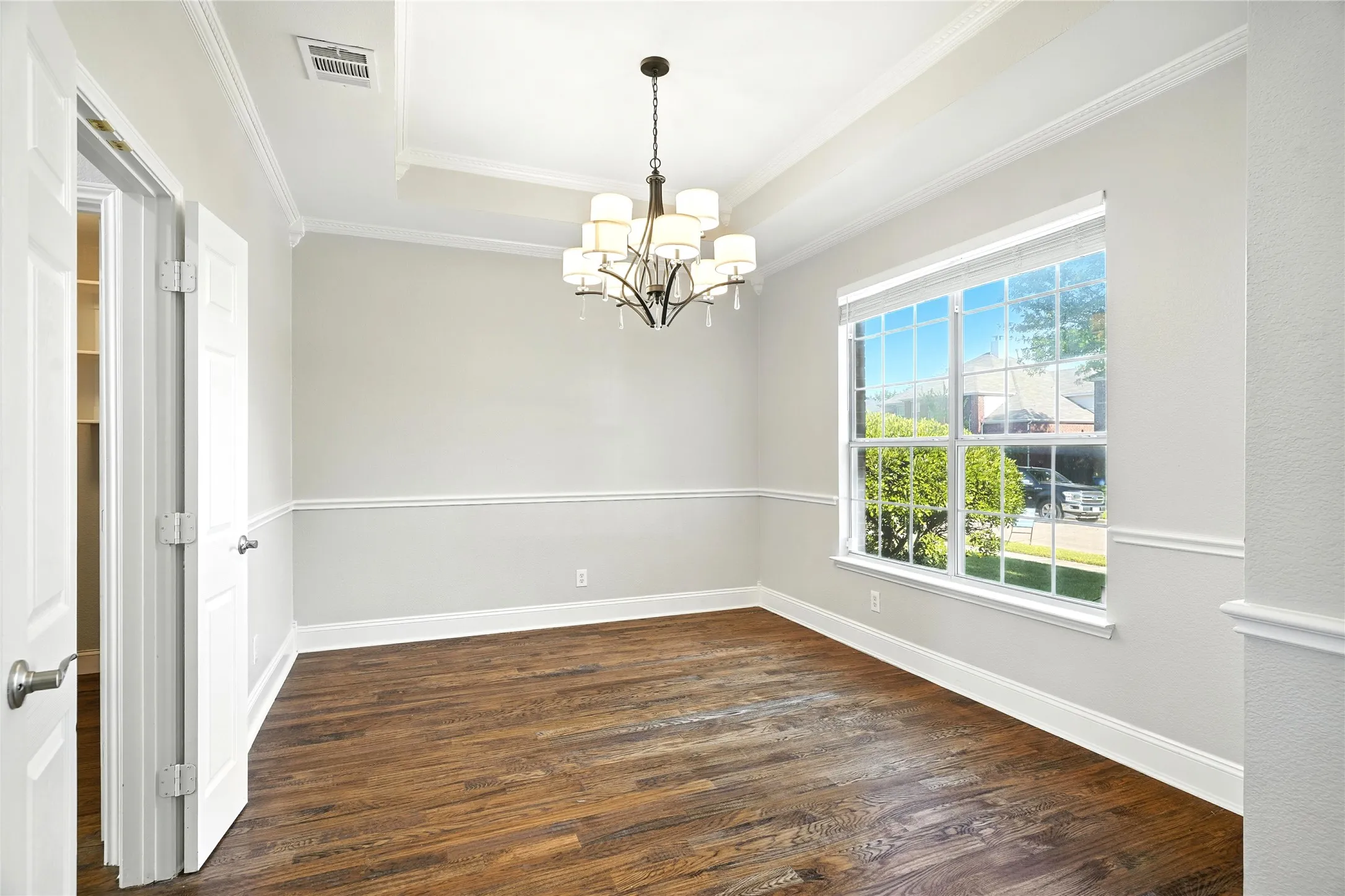 Single Family Residence For Rent in Collin County , 9808 Enmore Lane, Frisco, Texas 75035, 4 Bedroom, 3 Bathroom, 2 Garage spaces, 2,786 Sqft, built in 1998, mls#21377960, Real Estate Agent in Frisco, Homes For Rent in Collin county, Homes For Rent in Frisco, Realtor in Frisco Texas, Real Estate Brokerage Independent Realty Texas, Luminita Cordes Realtor