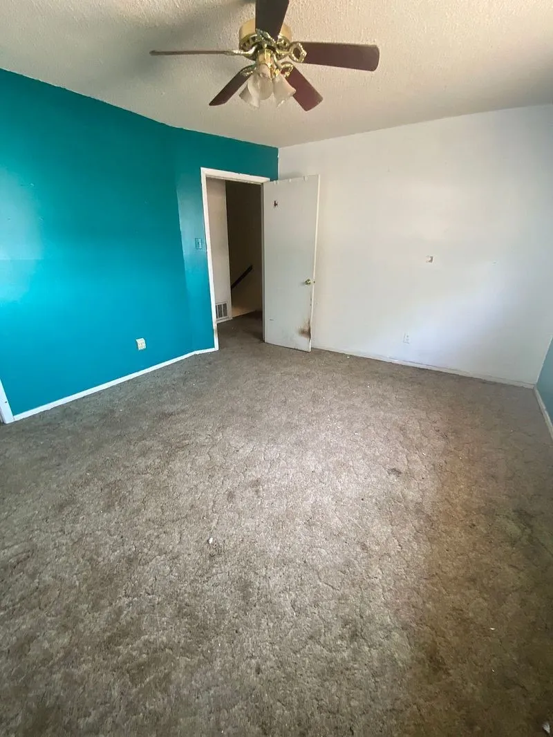 Townhouse For Sale in Taylor County , 4631 N 2nd Street, Abilene, Texas 79603, 4 Bedroom, 2 Bathroom, 1 Garage spaces, 2,200 Sqft, built in 1964, mls#21377944, Real Estate Agent in Abilene, Homes For Sale in Taylor county, Homes For Sale in Abilene, Realtor in Abilene Texas, Real Estate Brokerage Independent Realty Texas, Luminita Cordes Realtor