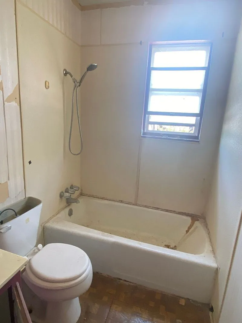 Townhouse For Sale in Taylor County , 4631 N 2nd Street, Abilene, Texas 79603, 4 Bedroom, 2 Bathroom, 1 Garage spaces, 2,200 Sqft, built in 1964, mls#21377944, Real Estate Agent in Abilene, Homes For Sale in Taylor county, Homes For Sale in Abilene, Realtor in Abilene Texas, Real Estate Brokerage Independent Realty Texas, Luminita Cordes Realtor
