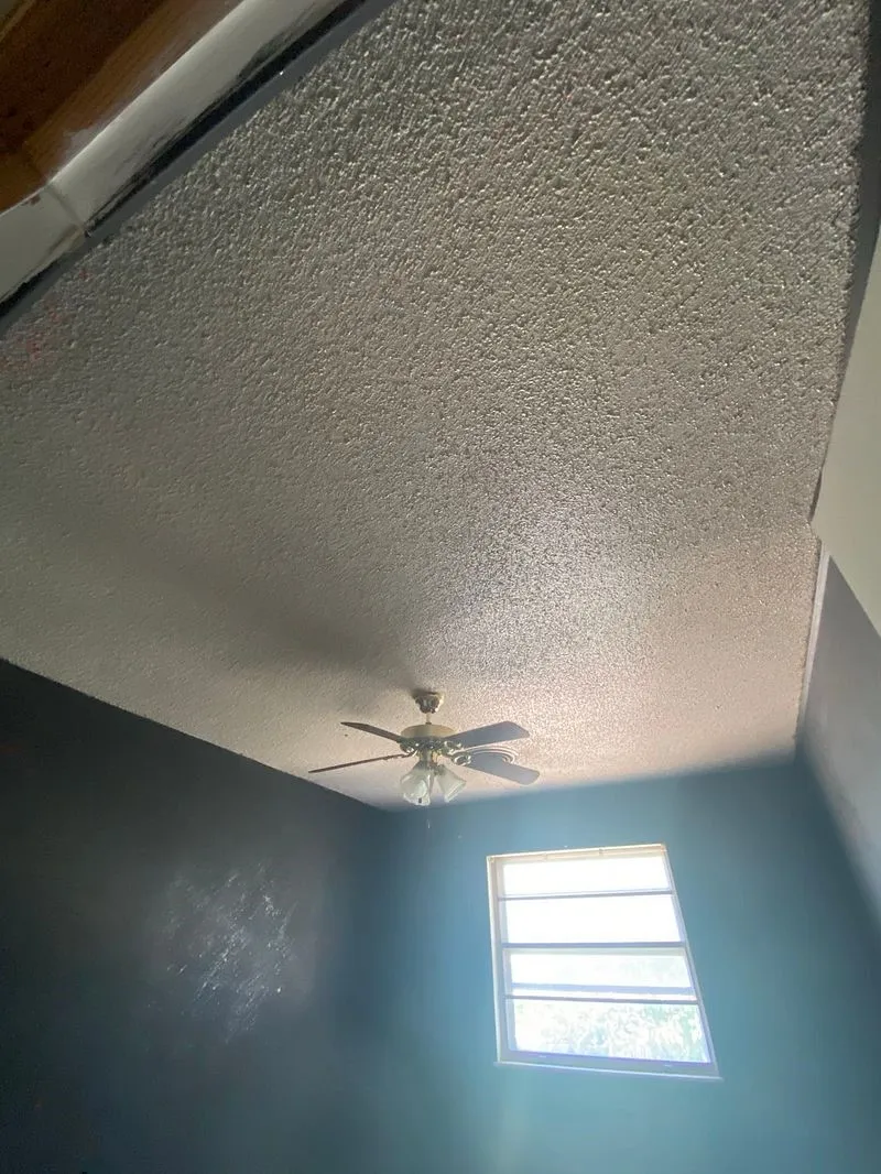 Townhouse For Sale in Taylor County , 4631 N 2nd Street, Abilene, Texas 79603, 4 Bedroom, 2 Bathroom, 1 Garage spaces, 2,200 Sqft, built in 1964, mls#21377944, Real Estate Agent in Abilene, Homes For Sale in Taylor county, Homes For Sale in Abilene, Realtor in Abilene Texas, Real Estate Brokerage Independent Realty Texas, Luminita Cordes Realtor