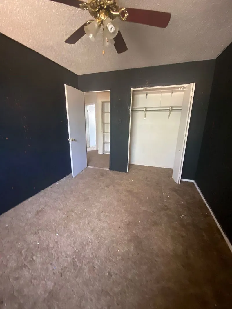 Townhouse For Sale in Taylor County , 4631 N 2nd Street, Abilene, Texas 79603, 4 Bedroom, 2 Bathroom, 1 Garage spaces, 2,200 Sqft, built in 1964, mls#21377944, Real Estate Agent in Abilene, Homes For Sale in Taylor county, Homes For Sale in Abilene, Realtor in Abilene Texas, Real Estate Brokerage Independent Realty Texas, Luminita Cordes Realtor