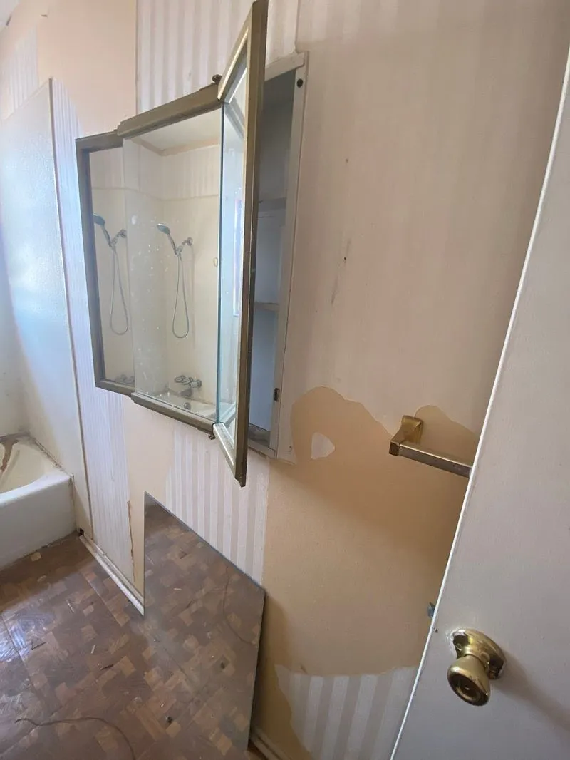 Townhouse For Sale in Taylor County , 4631 N 2nd Street, Abilene, Texas 79603, 4 Bedroom, 2 Bathroom, 1 Garage spaces, 2,200 Sqft, built in 1964, mls#21377944, Real Estate Agent in Abilene, Homes For Sale in Taylor county, Homes For Sale in Abilene, Realtor in Abilene Texas, Real Estate Brokerage Independent Realty Texas, Luminita Cordes Realtor