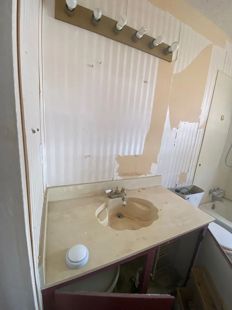 Townhouse For Sale in Taylor County , 4631 N 2nd Street, Abilene, Texas 79603, 4 Bedroom, 2 Bathroom, 1 Garage spaces, 2,200 Sqft, built in 1964, mls#21377944, Real Estate Agent in Abilene, Homes For Sale in Taylor county, Homes For Sale in Abilene, Realtor in Abilene Texas, Real Estate Brokerage Independent Realty Texas, Luminita Cordes Realtor