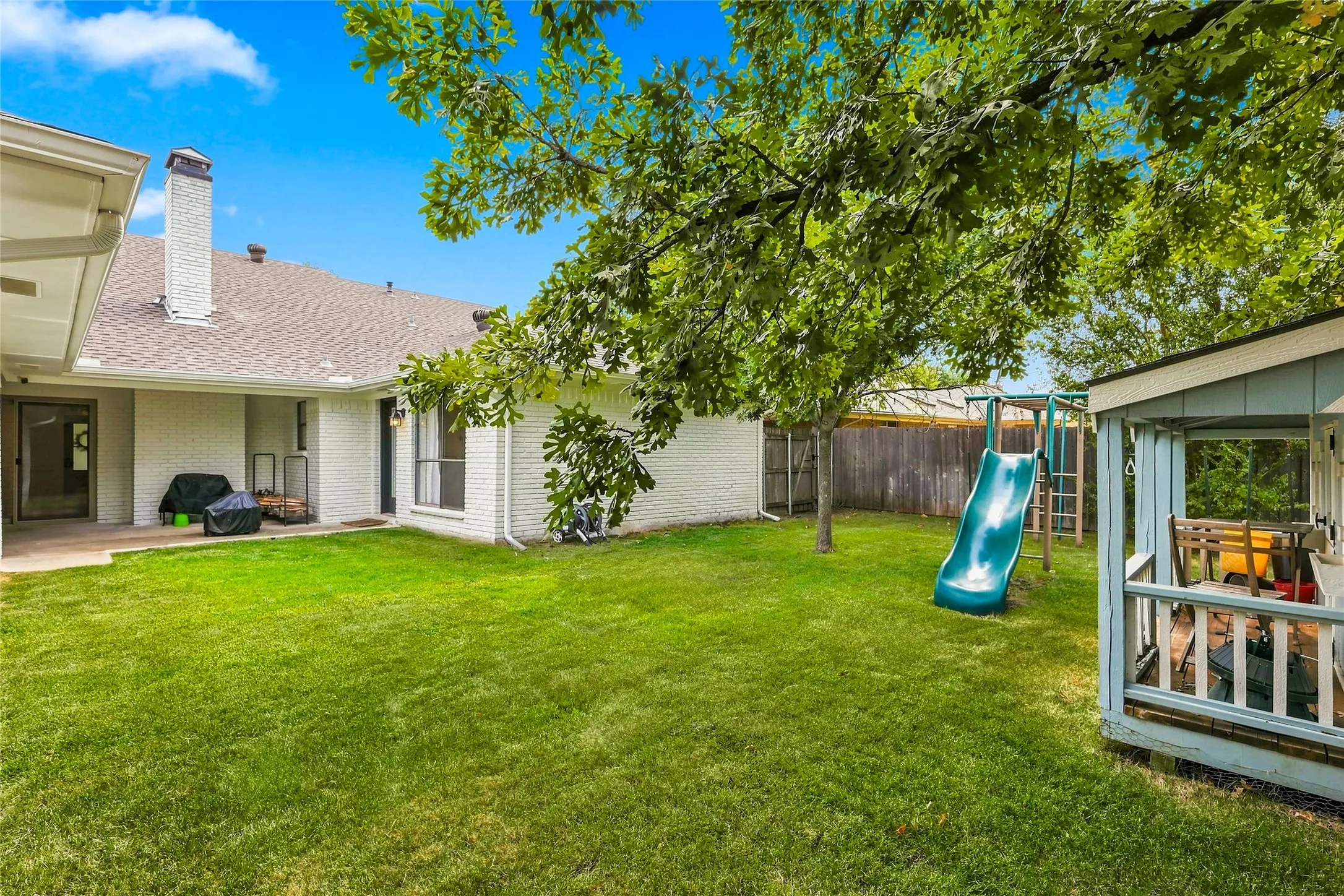 Single Family Residence For Sale in Dallas County , 1107 Sundial Drive, Richardson, Texas 75081, 3 Bedroom, 3 Bathroom, 2 Garage spaces, 2,545 Sqft, built in 1980, mls#21367611, Real Estate Agent in Richardson, Homes For Sale in Dallas county, Homes For Sale in Richardson, Realtor in Richardson Texas, Real Estate Brokerage Independent Realty Texas, Luminita Cordes Realtor