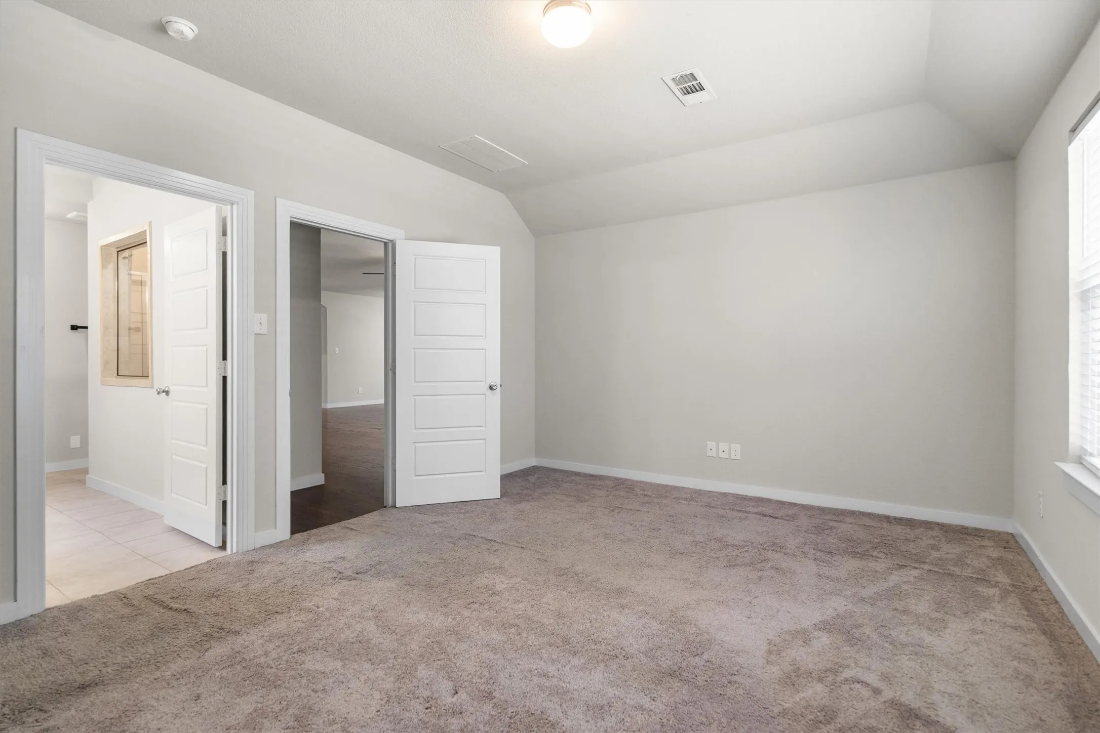 Single Family Residence For Sale in Denton County , 1505 Spoonbill Drive, Little Elm, Texas 75068, 4 Bedroom, 3 Bathroom, 2 Garage spaces, 2,106 Sqft, built in 2018, mls#21358380, Real Estate Agent in Little Elm, Homes For Sale in Denton county, Homes For Sale in Little Elm, Realtor in Little Elm Texas, Real Estate Brokerage Independent Realty Texas, Luminita Cordes Realtor