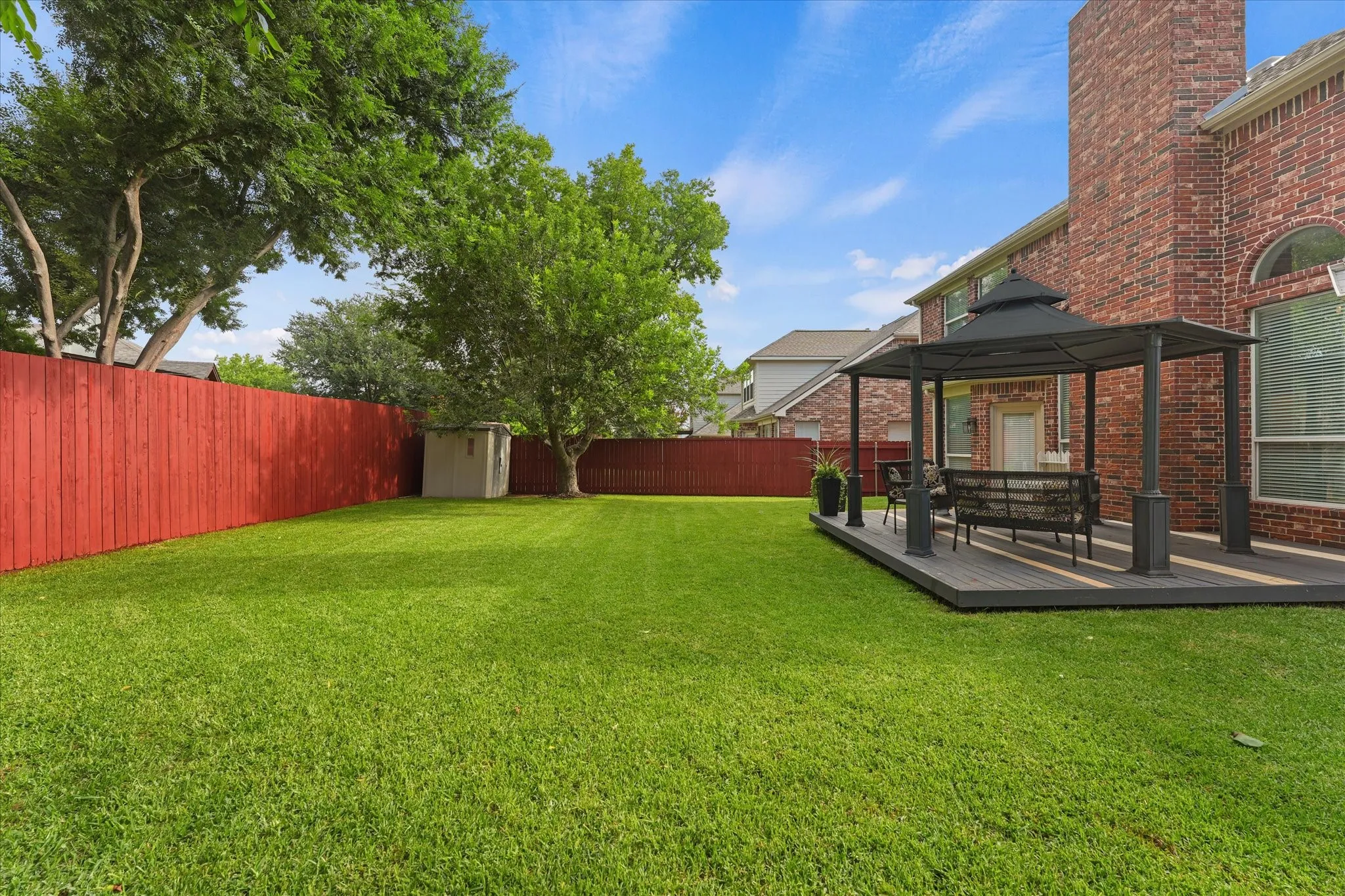 Single Family Residence For Sale in Collin County , 903 Fountain Drive, Wylie, Texas 75098, 4 Bedroom, 3 Bathroom, 2 Garage spaces, 2,942 Sqft, built in 2003, mls#21377936, Real Estate Agent in Wylie, Homes For Sale in Collin county, Homes For Sale in Wylie, Realtor in Wylie Texas, Real Estate Brokerage Independent Realty Texas, Luminita Cordes Realtor