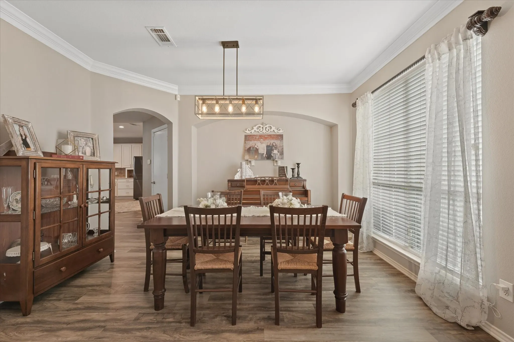 Single Family Residence For Sale in Collin County , 903 Fountain Drive, Wylie, Texas 75098, 4 Bedroom, 3 Bathroom, 2 Garage spaces, 2,942 Sqft, built in 2003, mls#21377936, Real Estate Agent in Wylie, Homes For Sale in Collin county, Homes For Sale in Wylie, Realtor in Wylie Texas, Real Estate Brokerage Independent Realty Texas, Luminita Cordes Realtor