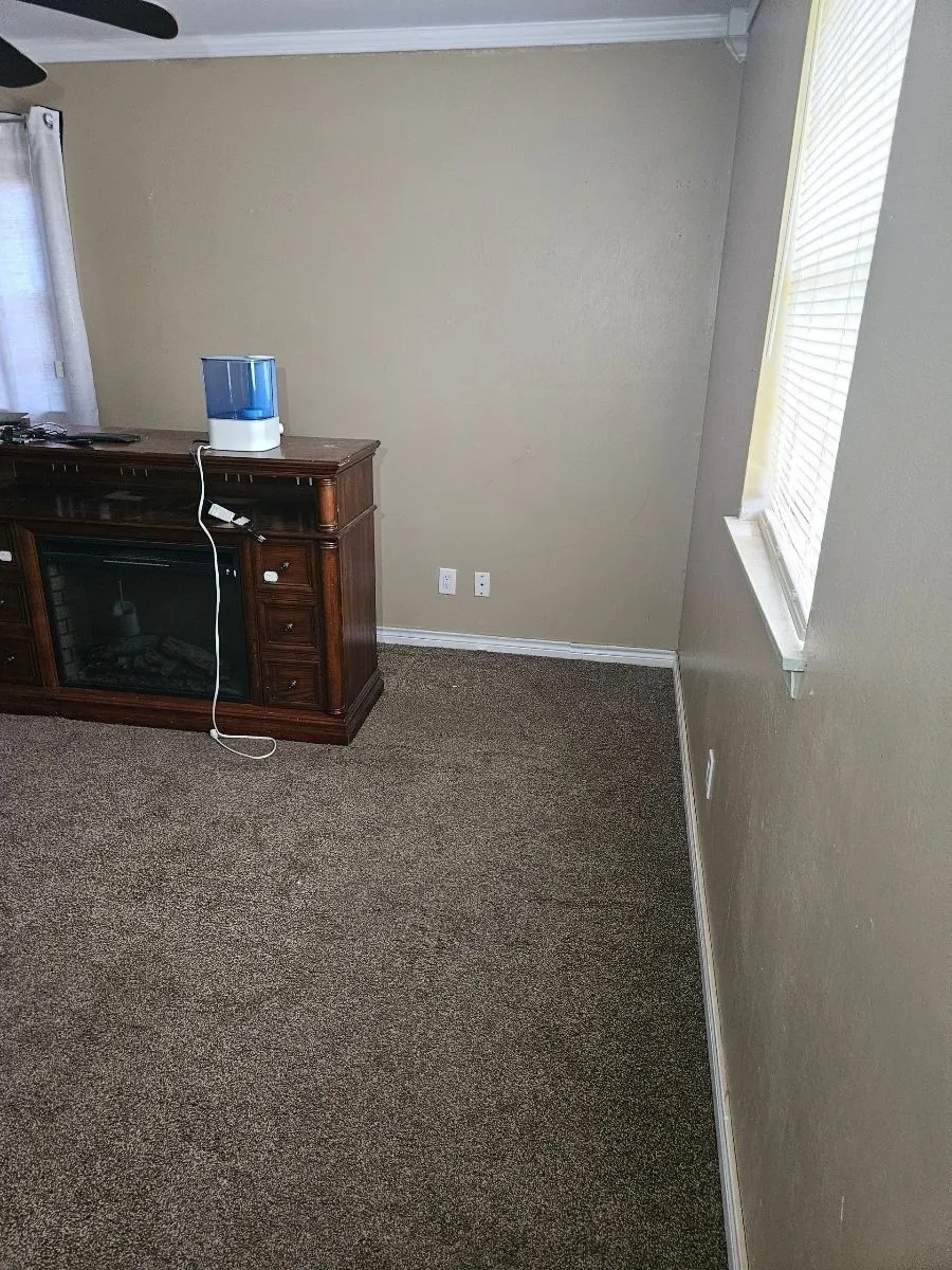 Single Family Residence For Sale in Wichita County , 4709 Gay Street, Wichita Falls, Texas 76306, 4 Bedroom, 3 Bathroom, 1 Garage spaces, 1,968 Sqft, built in 1962, mls#21377946, Real Estate Agent in Wichita Falls, Homes For Sale in Wichita county, Homes For Sale in Wichita Falls, Realtor in Wichita Falls Texas, Real Estate Brokerage Independent Realty Texas, Luminita Cordes Realtor