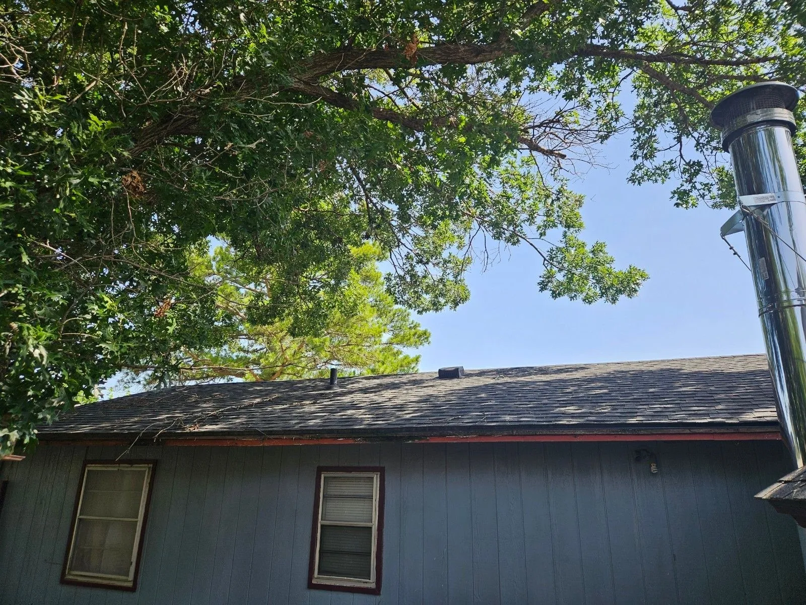 Single Family Residence For Sale in Wichita County , 4709 Gay Street, Wichita Falls, Texas 76306, 4 Bedroom, 3 Bathroom, 1 Garage spaces, 1,968 Sqft, built in 1962, mls#21377946, Real Estate Agent in Wichita Falls, Homes For Sale in Wichita county, Homes For Sale in Wichita Falls, Realtor in Wichita Falls Texas, Real Estate Brokerage Independent Realty Texas, Luminita Cordes Realtor