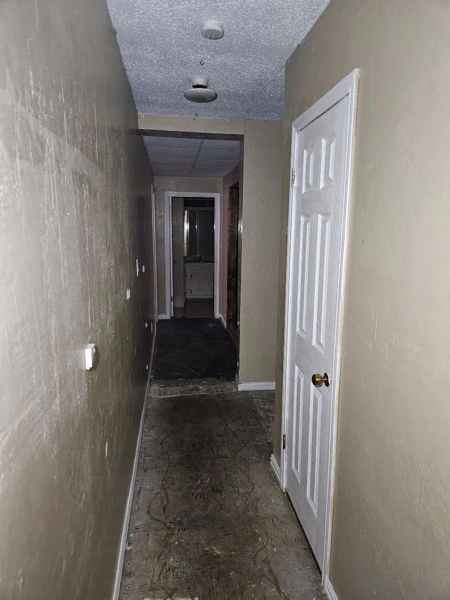 Single Family Residence For Sale in Wichita County , 4709 Gay Street, Wichita Falls, Texas 76306, 4 Bedroom, 3 Bathroom, 1 Garage spaces, 1,968 Sqft, built in 1962, mls#21377946, Real Estate Agent in Wichita Falls, Homes For Sale in Wichita county, Homes For Sale in Wichita Falls, Realtor in Wichita Falls Texas, Real Estate Brokerage Independent Realty Texas, Luminita Cordes Realtor