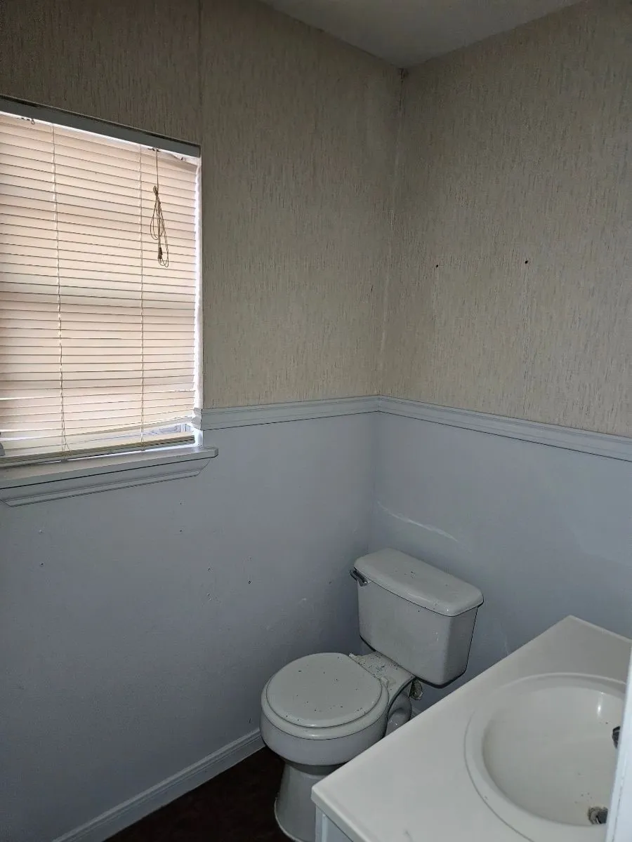 Single Family Residence For Sale in Wichita County , 4709 Gay Street, Wichita Falls, Texas 76306, 4 Bedroom, 3 Bathroom, 1 Garage spaces, 1,968 Sqft, built in 1962, mls#21377946, Real Estate Agent in Wichita Falls, Homes For Sale in Wichita county, Homes For Sale in Wichita Falls, Realtor in Wichita Falls Texas, Real Estate Brokerage Independent Realty Texas, Luminita Cordes Realtor