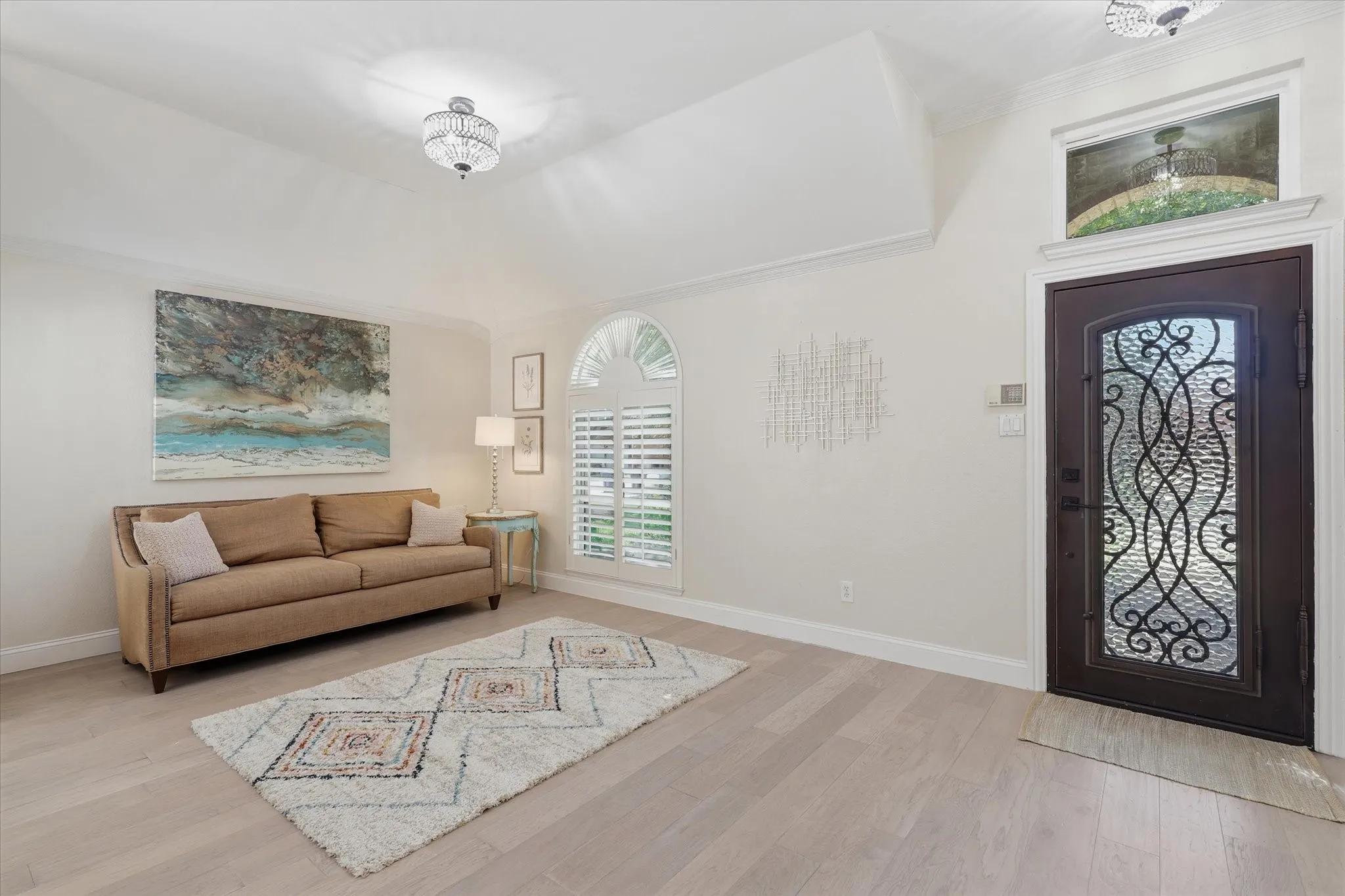 Single Family Residence For Sale in Collin County , 11100 New Orleans Drive, Frisco, Texas 75035, 4 Bedroom, 2 Bathroom, 2 Garage spaces, 2,027 Sqft, built in 1993, mls#21377020, Real Estate Agent in Frisco, Homes For Sale in Collin county, Homes For Sale in Frisco, Realtor in Frisco Texas, Real Estate Brokerage Independent Realty Texas, Luminita Cordes Realtor