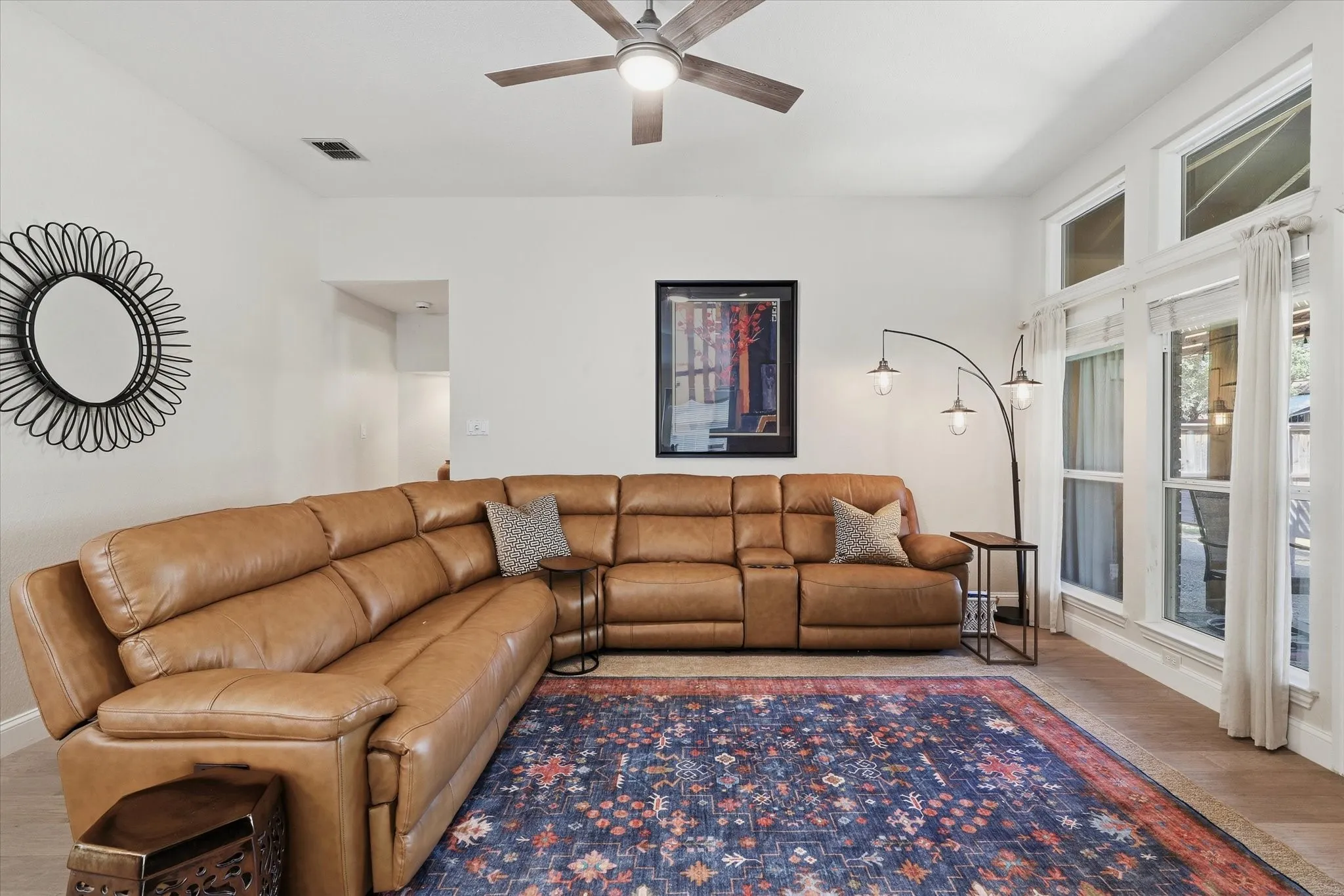 Single Family Residence For Sale in Collin County , 11100 New Orleans Drive, Frisco, Texas 75035, 4 Bedroom, 2 Bathroom, 2 Garage spaces, 2,027 Sqft, built in 1993, mls#21377020, Real Estate Agent in Frisco, Homes For Sale in Collin county, Homes For Sale in Frisco, Realtor in Frisco Texas, Real Estate Brokerage Independent Realty Texas, Luminita Cordes Realtor