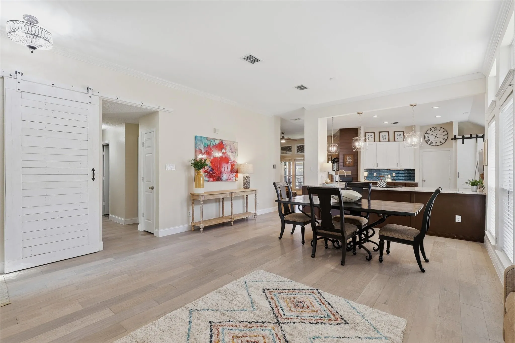 Single Family Residence For Sale in Collin County , 11100 New Orleans Drive, Frisco, Texas 75035, 4 Bedroom, 2 Bathroom, 2 Garage spaces, 2,027 Sqft, built in 1993, mls#21377020, Real Estate Agent in Frisco, Homes For Sale in Collin county, Homes For Sale in Frisco, Realtor in Frisco Texas, Real Estate Brokerage Independent Realty Texas, Luminita Cordes Realtor
