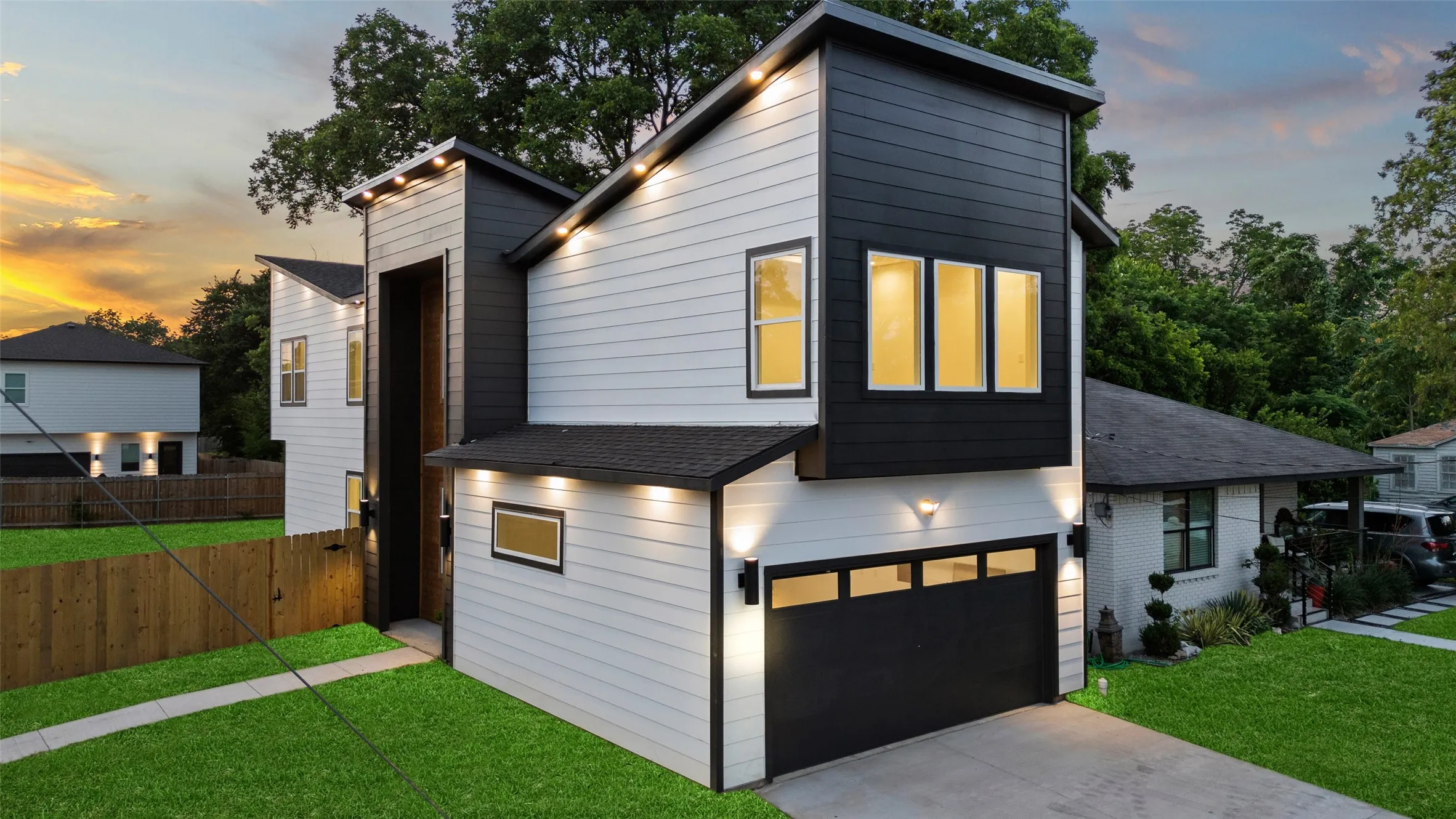 Single Family Residence For Sale in Dallas County , 2503 Lawrence Street, Dallas, Texas 75215, 3 Bedroom, 3 Bathroom, 2 Garage spaces, 1,950 Sqft, built in 2025, mls#21377973, Real Estate Agent in Dallas, Homes For Sale in Dallas county, Homes For Sale in Dallas, Realtor in Dallas Texas, Real Estate Brokerage Independent Realty Texas, Luminita Cordes Realtor
