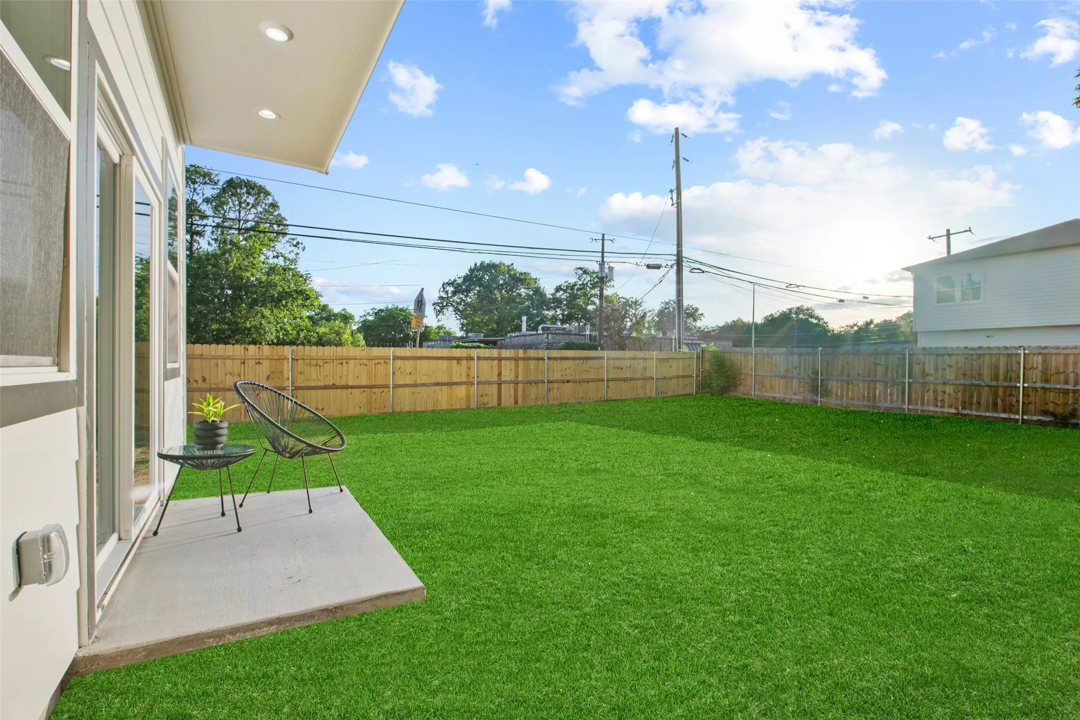 Single Family Residence For Sale in Dallas County , 2503 Lawrence Street, Dallas, Texas 75215, 3 Bedroom, 3 Bathroom, 2 Garage spaces, 1,950 Sqft, built in 2025, mls#21377973, Real Estate Agent in Dallas, Homes For Sale in Dallas county, Homes For Sale in Dallas, Realtor in Dallas Texas, Real Estate Brokerage Independent Realty Texas, Luminita Cordes Realtor