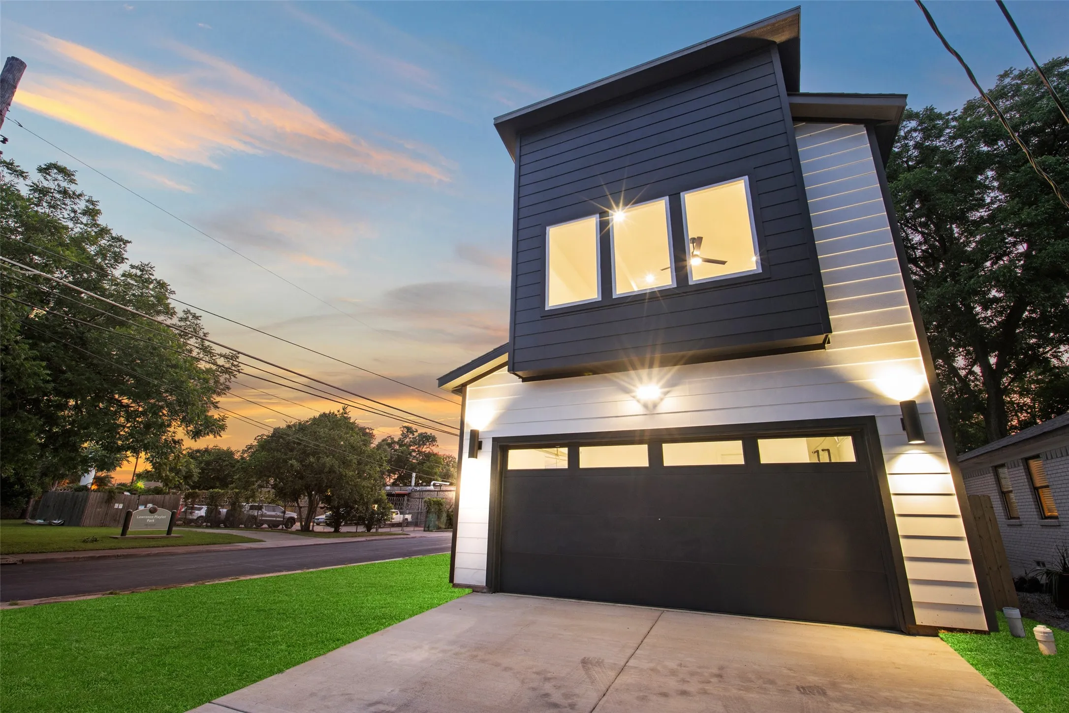 Single Family Residence For Sale in Dallas County , 2503 Lawrence Street, Dallas, Texas 75215, 3 Bedroom, 3 Bathroom, 2 Garage spaces, 1,950 Sqft, built in 2025, mls#21377973, Real Estate Agent in Dallas, Homes For Sale in Dallas county, Homes For Sale in Dallas, Realtor in Dallas Texas, Real Estate Brokerage Independent Realty Texas, Luminita Cordes Realtor