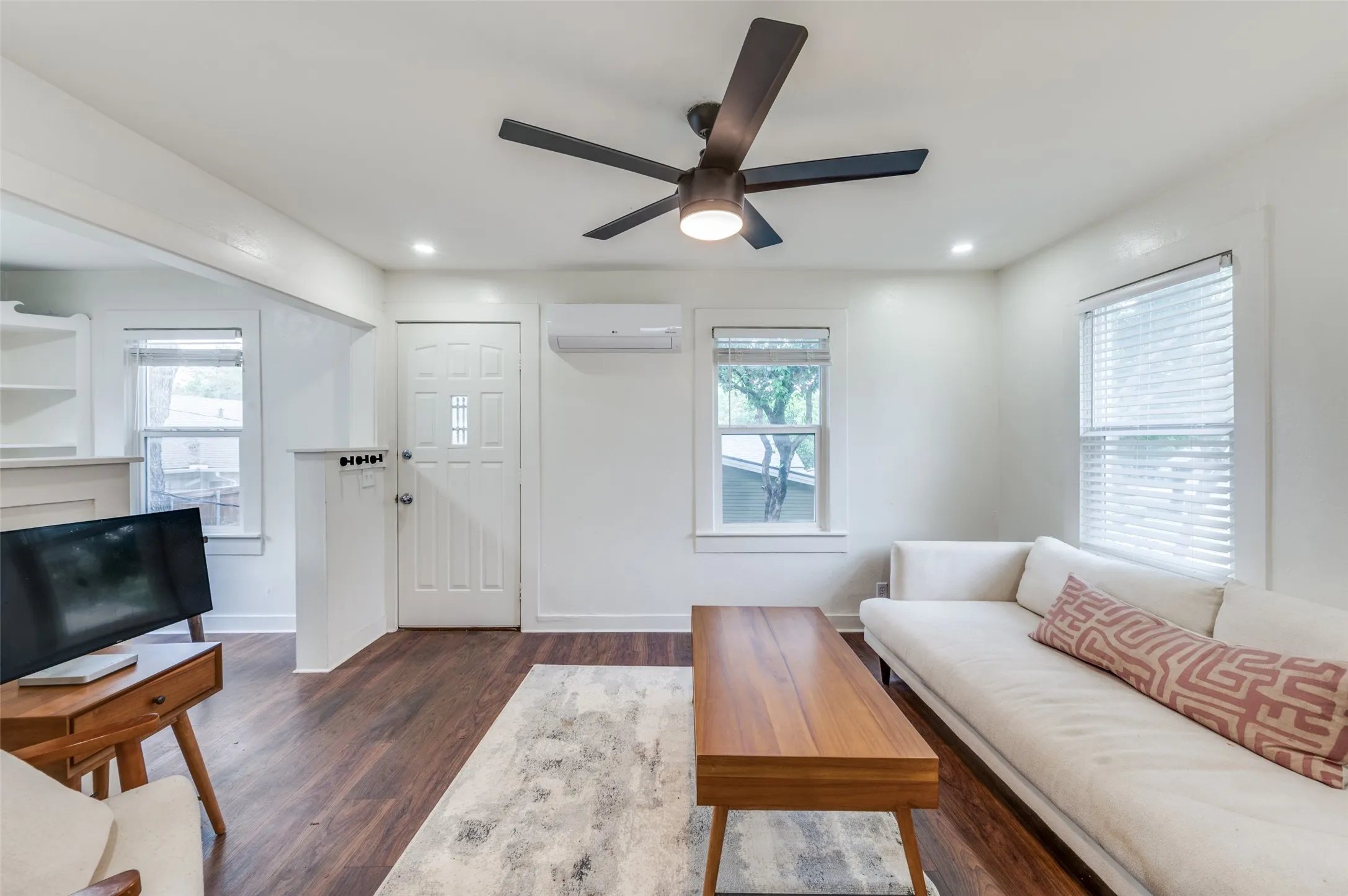 Garage apartment is recently updated, perfect for guests, in-laws or rental income