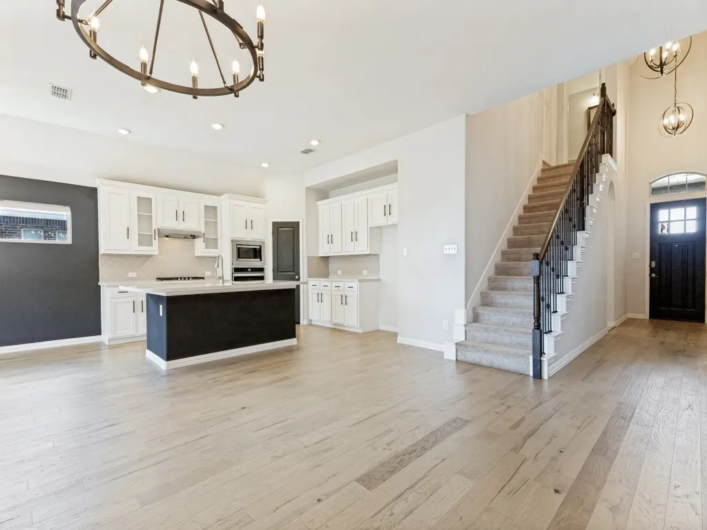 Single Family Residence For Sale in Tarrant County , 1520 Eleanor Drive, Fort Worth, Texas 76052, 4 Bedroom, 3 Bathroom, 3 Garage spaces, 2,287 Sqft, built in 2019, mls#21363253, Real Estate Agent in Fort Worth, Homes For Sale in Tarrant county, Homes For Sale in Fort Worth, Realtor in Fort Worth Texas, Real Estate Brokerage Independent Realty Texas, Luminita Cordes Realtor