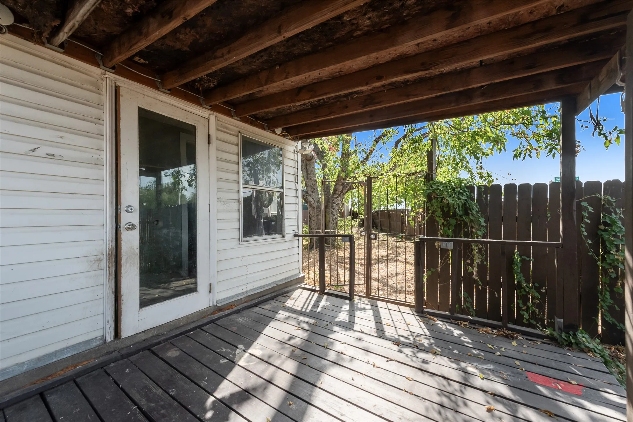 covered patio