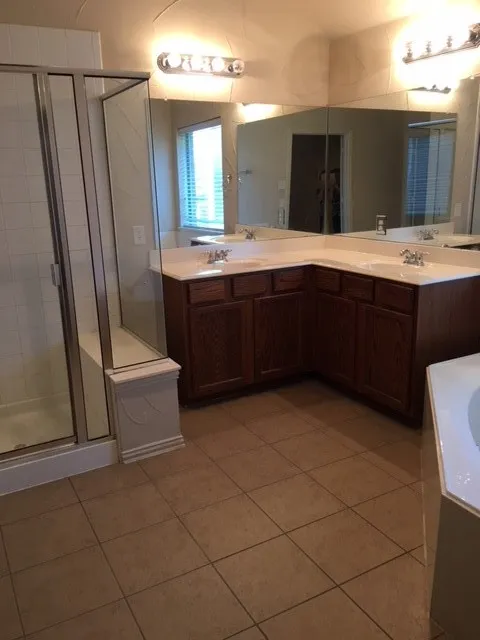 Single Family Residence For Rent in Collin County , 1301 Wheatberry Lane, Allen, Texas 75002, 4 Bedroom, 2 Bathroom, 2 Garage spaces, 2,241 Sqft, built in 2006, mls#21374298, Real Estate Agent in Allen, Homes For Rent in Collin county, Homes For Rent in Allen, Realtor in Allen Texas, Real Estate Brokerage Independent Realty Texas, Luminita Cordes Realtor