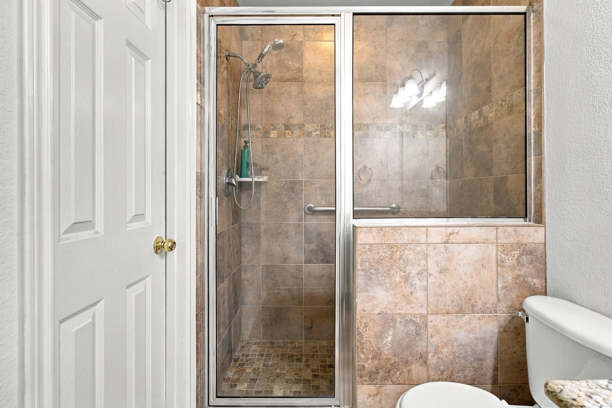 Single Family Residence For Sale in Tarrant County , 4509 Timken Trail, Fort Worth, Texas 76137, 5 Bedroom, 4 Bathroom, 2 Garage spaces, 2,915 Sqft, built in 2001, mls#21377985, Real Estate Agent in Fort Worth, Homes For Sale in Tarrant county, Homes For Sale in Fort Worth, Realtor in Fort Worth Texas, Real Estate Brokerage Independent Realty Texas, Luminita Cordes Realtor