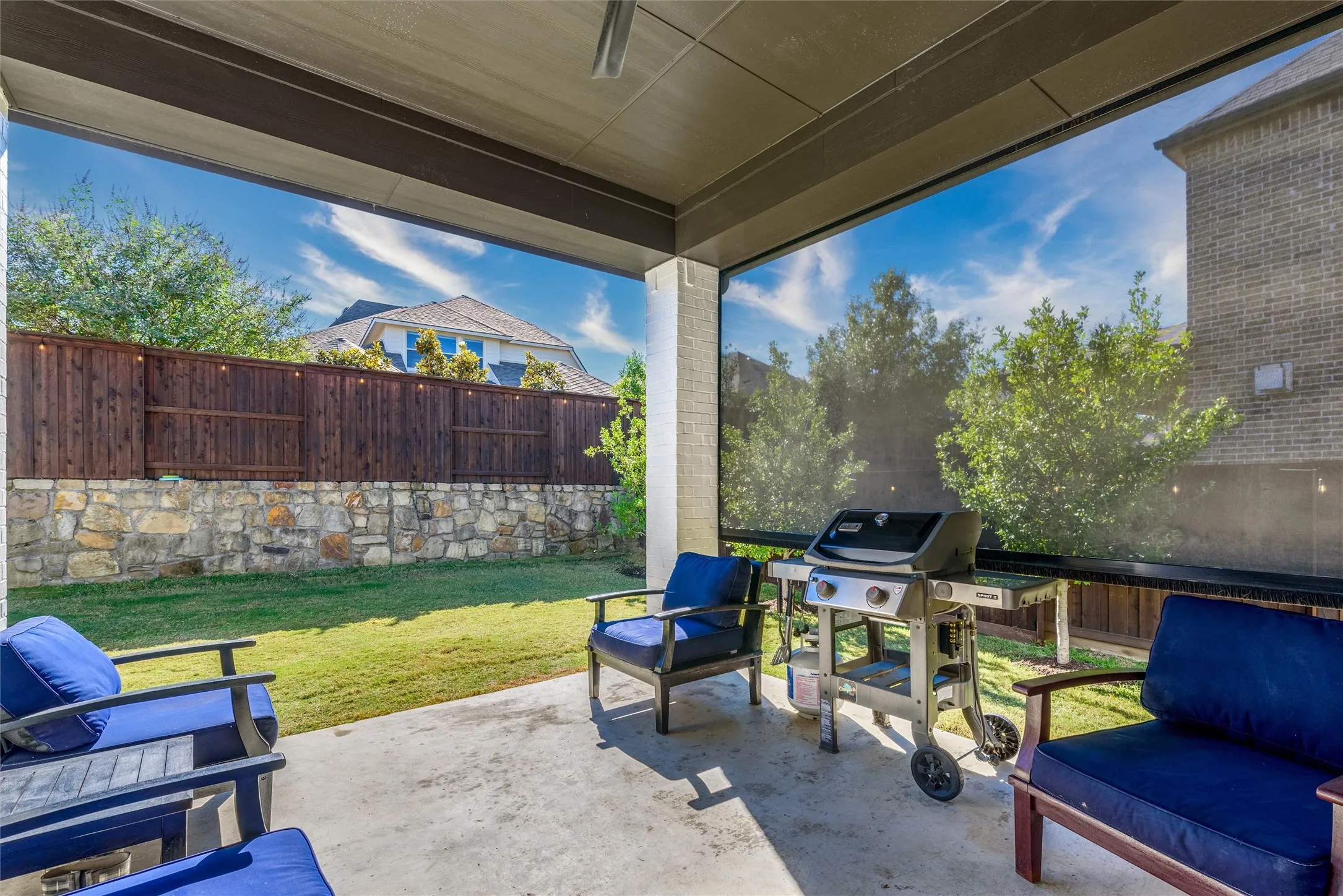 Single Family Residence For Rent in Denton County , 4031 Blue Sage Drive, Prosper, Texas 75078, 4 Bedroom, 4 Bathroom, 2 Garage spaces, 2,842 Sqft, built in 2017, mls#21377954, Real Estate Agent in Prosper, Homes For Rent in Denton county, Homes For Rent in Prosper, Realtor in Prosper Texas, Real Estate Brokerage Independent Realty Texas, Luminita Cordes Realtor