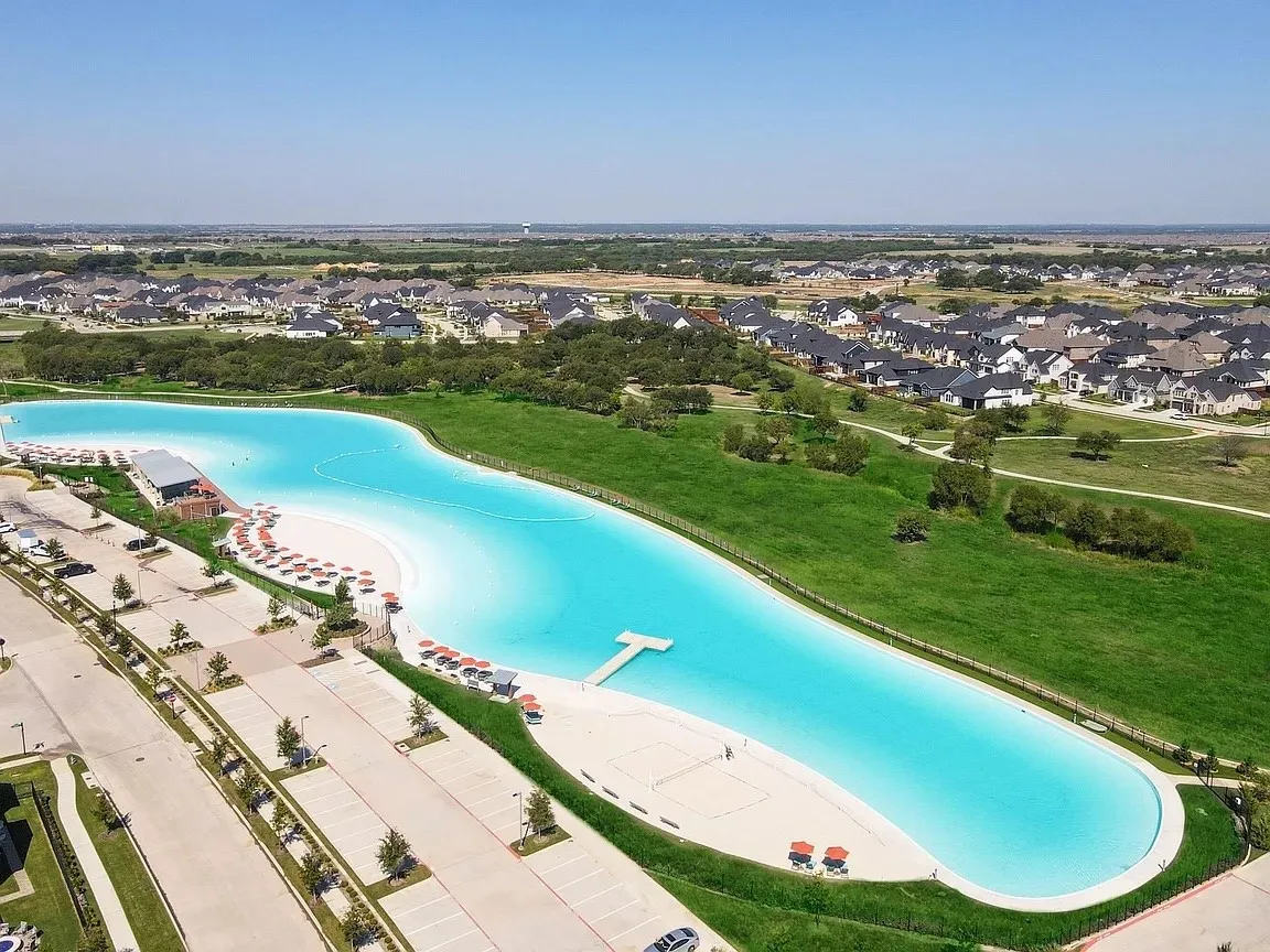 Single Family Residence For Rent in Denton County , 4031 Blue Sage Drive, Prosper, Texas 75078, 4 Bedroom, 4 Bathroom, 2 Garage spaces, 2,842 Sqft, built in 2017, mls#21377954, Real Estate Agent in Prosper, Homes For Rent in Denton county, Homes For Rent in Prosper, Realtor in Prosper Texas, Real Estate Brokerage Independent Realty Texas, Luminita Cordes Realtor