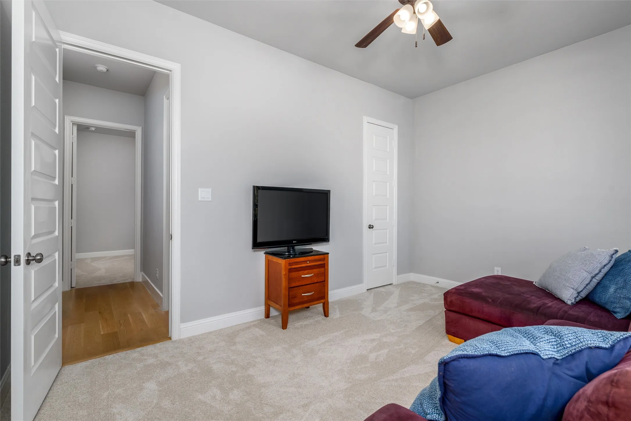Single Family Residence For Rent in Denton County , 4031 Blue Sage Drive, Prosper, Texas 75078, 4 Bedroom, 4 Bathroom, 2 Garage spaces, 2,842 Sqft, built in 2017, mls#21377954, Real Estate Agent in Prosper, Homes For Rent in Denton county, Homes For Rent in Prosper, Realtor in Prosper Texas, Real Estate Brokerage Independent Realty Texas, Luminita Cordes Realtor
