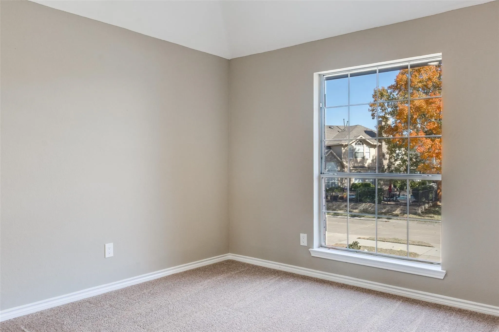 Bedroom upstairs, also with NEW carpete