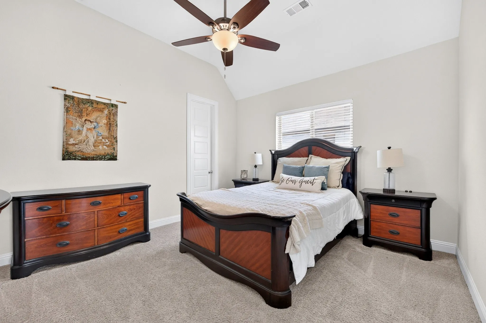 Single Family Residence For Sale in Denton County , 1420 17th Street, Argyle, Texas 76226, 4 Bedroom, 3 Bathroom, 3 Garage spaces, 3,188 Sqft, built in 2020, mls#21376433, Real Estate Agent in Argyle, Homes For Sale in Denton county, Homes For Sale in Argyle, Realtor in Argyle Texas, Real Estate Brokerage Independent Realty Texas, Luminita Cordes Realtor