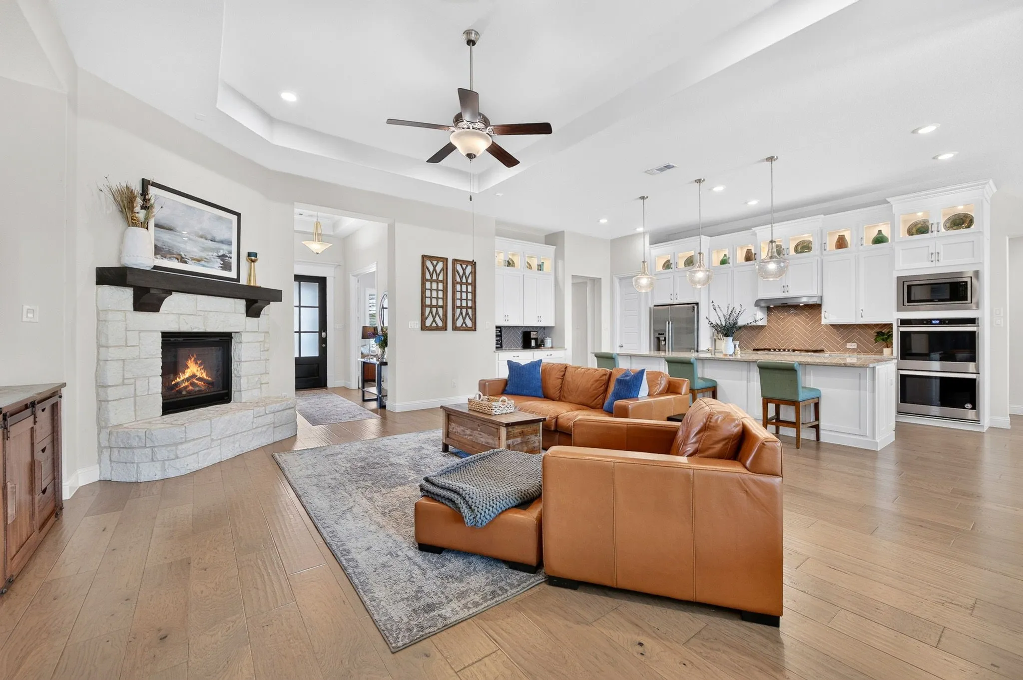 Single Family Residence For Sale in Denton County , 1420 17th Street, Argyle, Texas 76226, 4 Bedroom, 3 Bathroom, 3 Garage spaces, 3,188 Sqft, built in 2020, mls#21376433, Real Estate Agent in Argyle, Homes For Sale in Denton county, Homes For Sale in Argyle, Realtor in Argyle Texas, Real Estate Brokerage Independent Realty Texas, Luminita Cordes Realtor