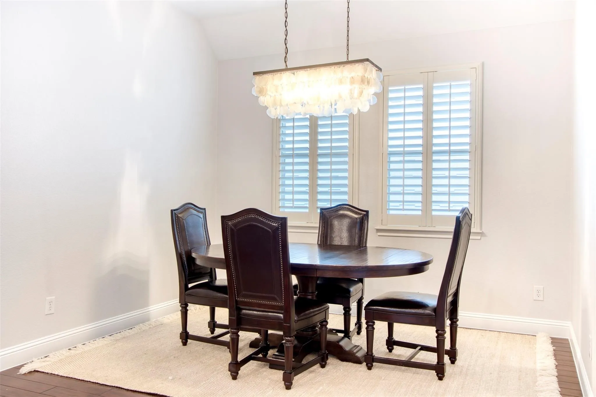 Single Family Residence For Rent in Collin County , 8609 Dewland Drive, Mc Kinney, Texas 75070, 2 Bedroom, 2 Bathroom, 2 Garage spaces, 1,800 Sqft, built in 2011, mls#21377979, Real Estate Agent in Mc Kinney, Homes For Rent in Collin county, Homes For Rent in Mc Kinney, Realtor in Mc Kinney Texas, Real Estate Brokerage Independent Realty Texas, Luminita Cordes Realtor