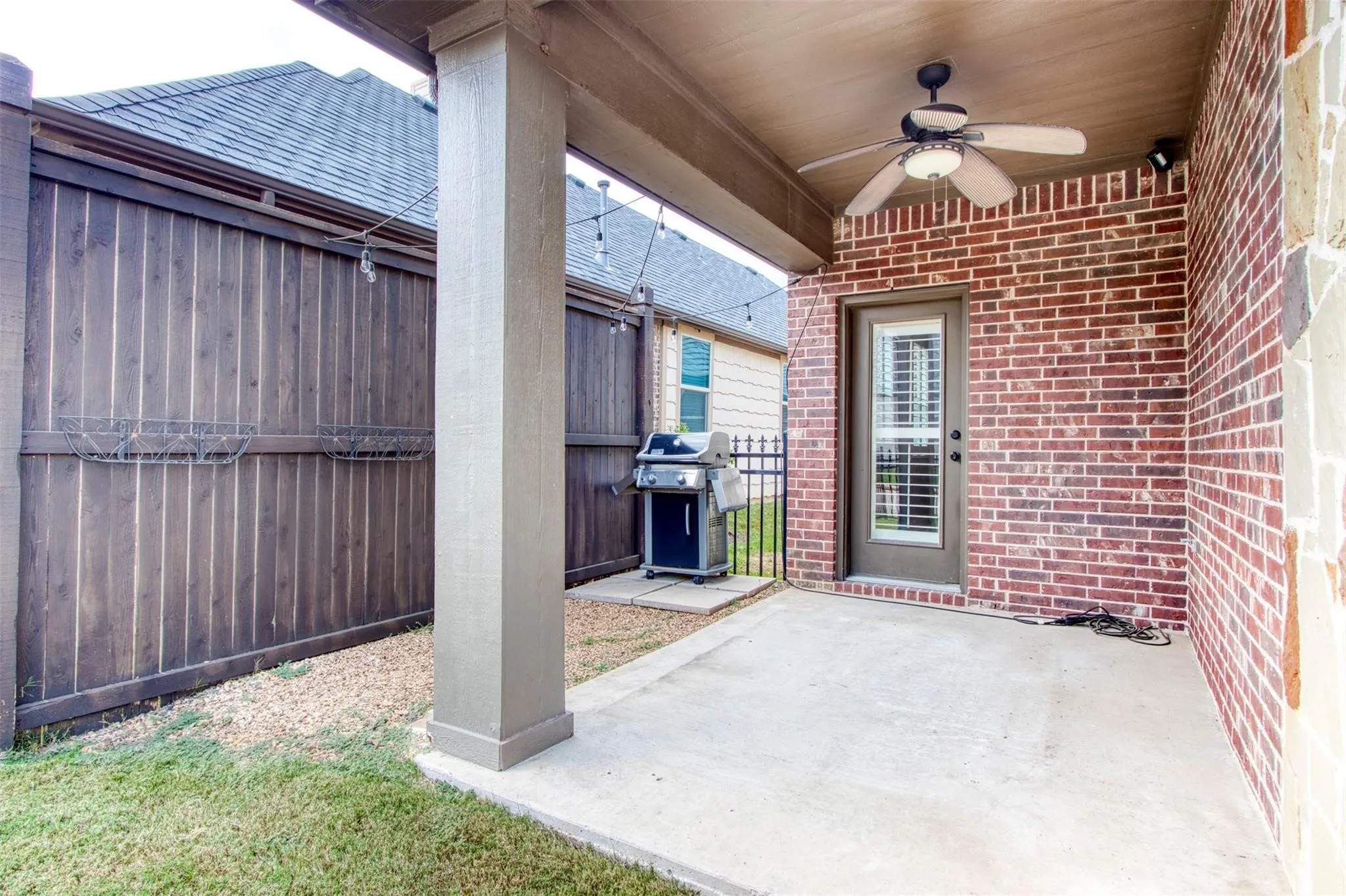 Single Family Residence For Rent in Collin County , 8609 Dewland Drive, Mc Kinney, Texas 75070, 2 Bedroom, 2 Bathroom, 2 Garage spaces, 1,800 Sqft, built in 2011, mls#21377979, Real Estate Agent in Mc Kinney, Homes For Rent in Collin county, Homes For Rent in Mc Kinney, Realtor in Mc Kinney Texas, Real Estate Brokerage Independent Realty Texas, Luminita Cordes Realtor