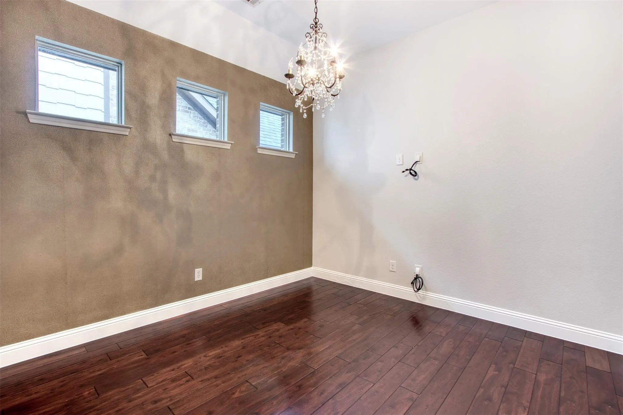 Single Family Residence For Rent in Collin County , 8609 Dewland Drive, Mc Kinney, Texas 75070, 2 Bedroom, 2 Bathroom, 2 Garage spaces, 1,800 Sqft, built in 2011, mls#21377979, Real Estate Agent in Mc Kinney, Homes For Rent in Collin county, Homes For Rent in Mc Kinney, Realtor in Mc Kinney Texas, Real Estate Brokerage Independent Realty Texas, Luminita Cordes Realtor