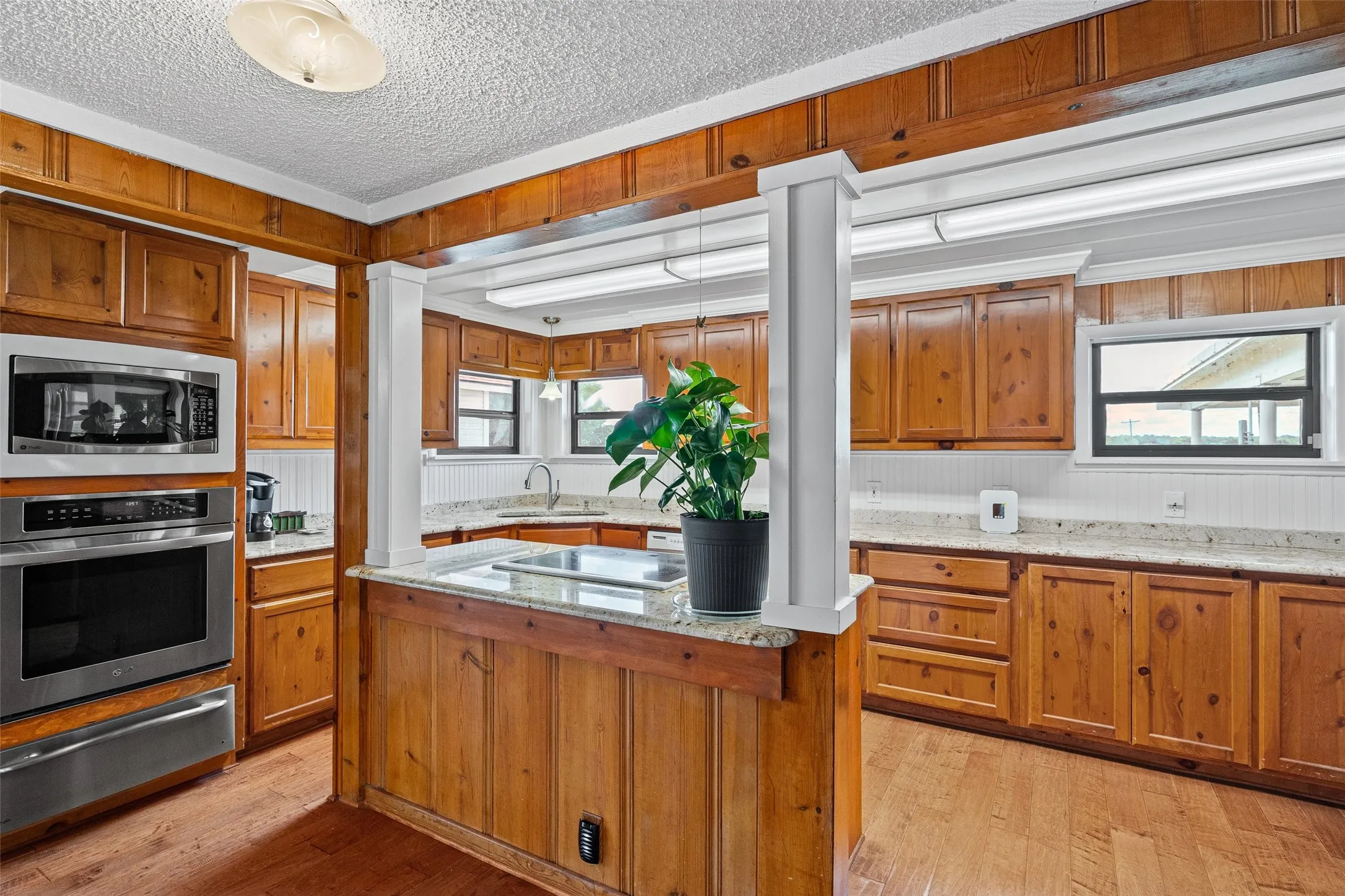 Improved Land For Sale in Hood County , 4720 Peveler Road, Granbury, Texas 76049, 0, 0, Garage spaces, 0 Sqft, built in 1955, mls#21376405, Real Estate Agent in Granbury, Homes For Sale in Hood county, Homes For Sale in Granbury, Realtor in Granbury Texas, Real Estate Brokerage Independent Realty Texas, Luminita Cordes Realtor