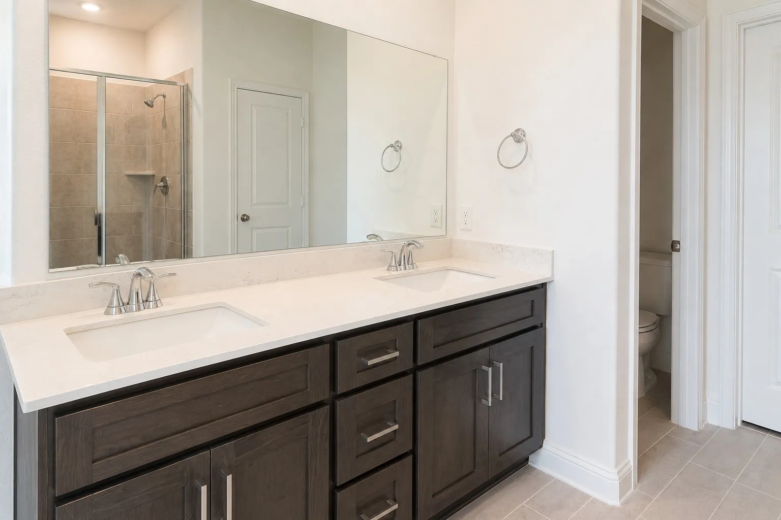 Single Family Residence For Rent in Collin County , 3213 Cordelia Drive, Princeton, Texas 75407, 4 Bedroom, 3 Bathroom, 2 Garage spaces, 2,252 Sqft, built in 2024, mls#21377930, Real Estate Agent in Princeton, Homes For Rent in Collin county, Homes For Rent in Princeton, Realtor in Princeton Texas, Real Estate Brokerage Independent Realty Texas, Luminita Cordes Realtor