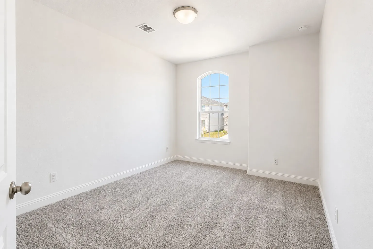 Single Family Residence For Rent in Collin County , 3213 Cordelia Drive, Princeton, Texas 75407, 4 Bedroom, 3 Bathroom, 2 Garage spaces, 2,252 Sqft, built in 2024, mls#21377930, Real Estate Agent in Princeton, Homes For Rent in Collin county, Homes For Rent in Princeton, Realtor in Princeton Texas, Real Estate Brokerage Independent Realty Texas, Luminita Cordes Realtor