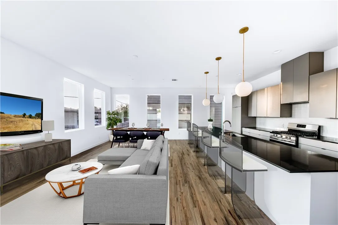 Condominium For Rent in Dallas County , 1715 Bennett Avenue 103, Dallas, Texas 75206, 2 Bedroom, 3 Bathroom, 2 Garage spaces, 1,639 Sqft, built in 2018, mls#21378017, Real Estate Agent in Dallas, Homes For Rent in Dallas county, Homes For Rent in Dallas, Realtor in Dallas Texas, Real Estate Brokerage Independent Realty Texas, Luminita Cordes Realtor