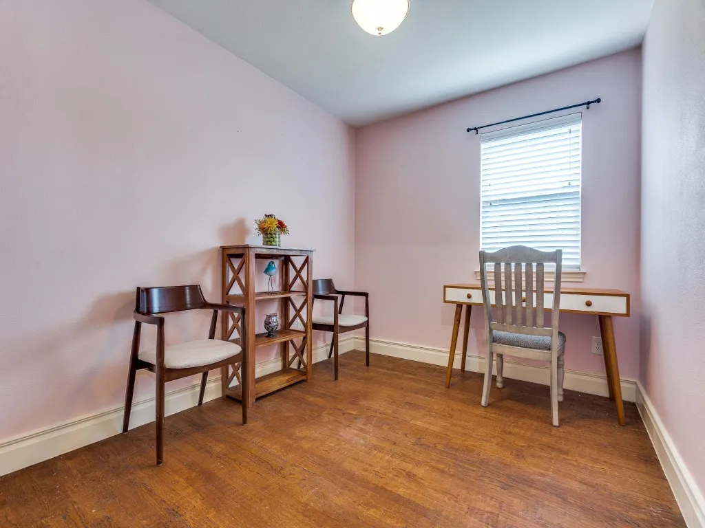 Single Family Residence For Rent in Collin County , 3353 Remington Drive, Plano, Texas 75023, 6 Bedroom, 4 Bathroom, 2 Garage spaces, 3,806 Sqft, built in 1980, mls#21378022, Real Estate Agent in Plano, Homes For Rent in Collin county, Homes For Rent in Plano, Realtor in Plano Texas, Real Estate Brokerage Independent Realty Texas, Luminita Cordes Realtor