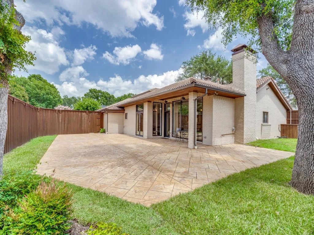 Single Family Residence For Rent in Collin County , 3353 Remington Drive, Plano, Texas 75023, 6 Bedroom, 4 Bathroom, 2 Garage spaces, 3,806 Sqft, built in 1980, mls#21378022, Real Estate Agent in Plano, Homes For Rent in Collin county, Homes For Rent in Plano, Realtor in Plano Texas, Real Estate Brokerage Independent Realty Texas, Luminita Cordes Realtor