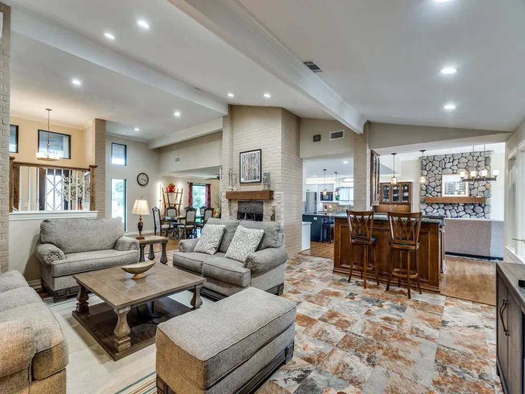 Single Family Residence For Rent in Collin County , 3353 Remington Drive, Plano, Texas 75023, 6 Bedroom, 4 Bathroom, 2 Garage spaces, 3,806 Sqft, built in 1980, mls#21378022, Real Estate Agent in Plano, Homes For Rent in Collin county, Homes For Rent in Plano, Realtor in Plano Texas, Real Estate Brokerage Independent Realty Texas, Luminita Cordes Realtor