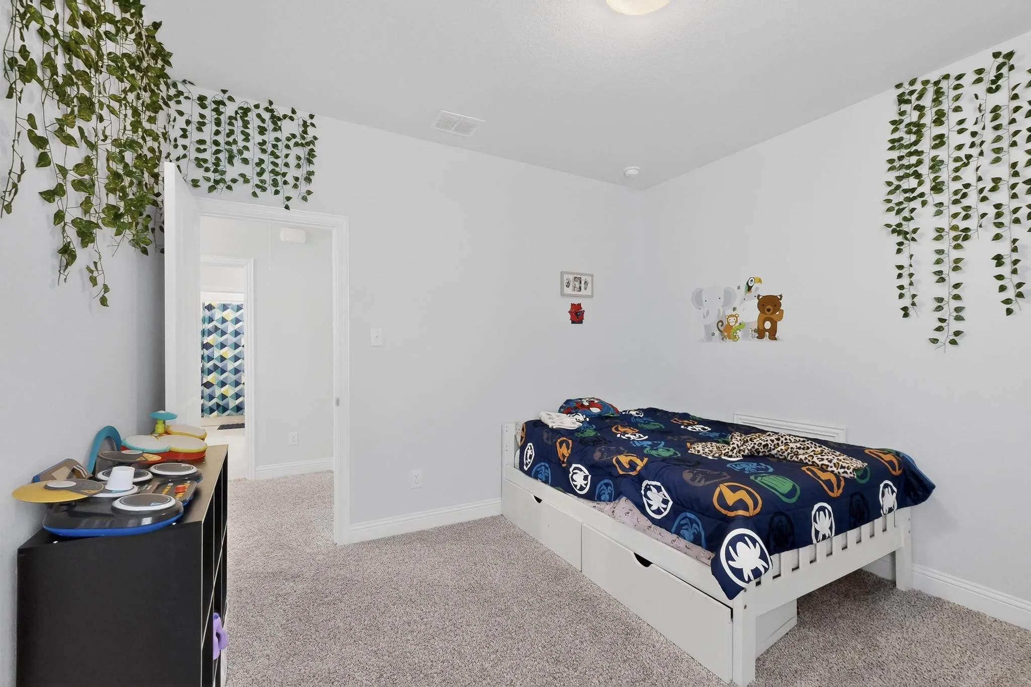 Single Family Residence For Sale in Collin County , 504 Conestoga Pass, Weston, Texas 75009, 5 Bedroom, 4 Bathroom, 2 Garage spaces, 2,473 Sqft, built in 2022, mls#21370255, Real Estate Agent in Weston, Homes For Sale in Collin county, Homes For Sale in Weston, Realtor in Weston Texas, Real Estate Brokerage Independent Realty Texas, Luminita Cordes Realtor