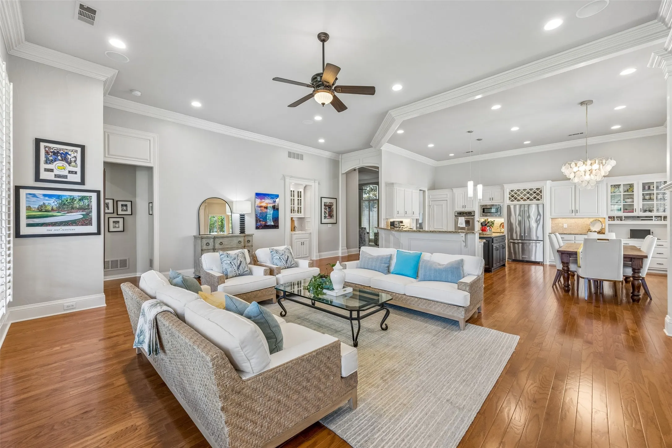 Single Family Residence For Sale in Denton County , 5644 Southern Hills Drive, Frisco, Texas 75034, 3 Bedroom, 3 Bathroom, 3 Garage spaces, 2,848 Sqft, built in 1994, mls#21377986, Real Estate Agent in Frisco, Homes For Sale in Denton county, Homes For Sale in Frisco, Realtor in Frisco Texas, Real Estate Brokerage Independent Realty Texas, Luminita Cordes Realtor