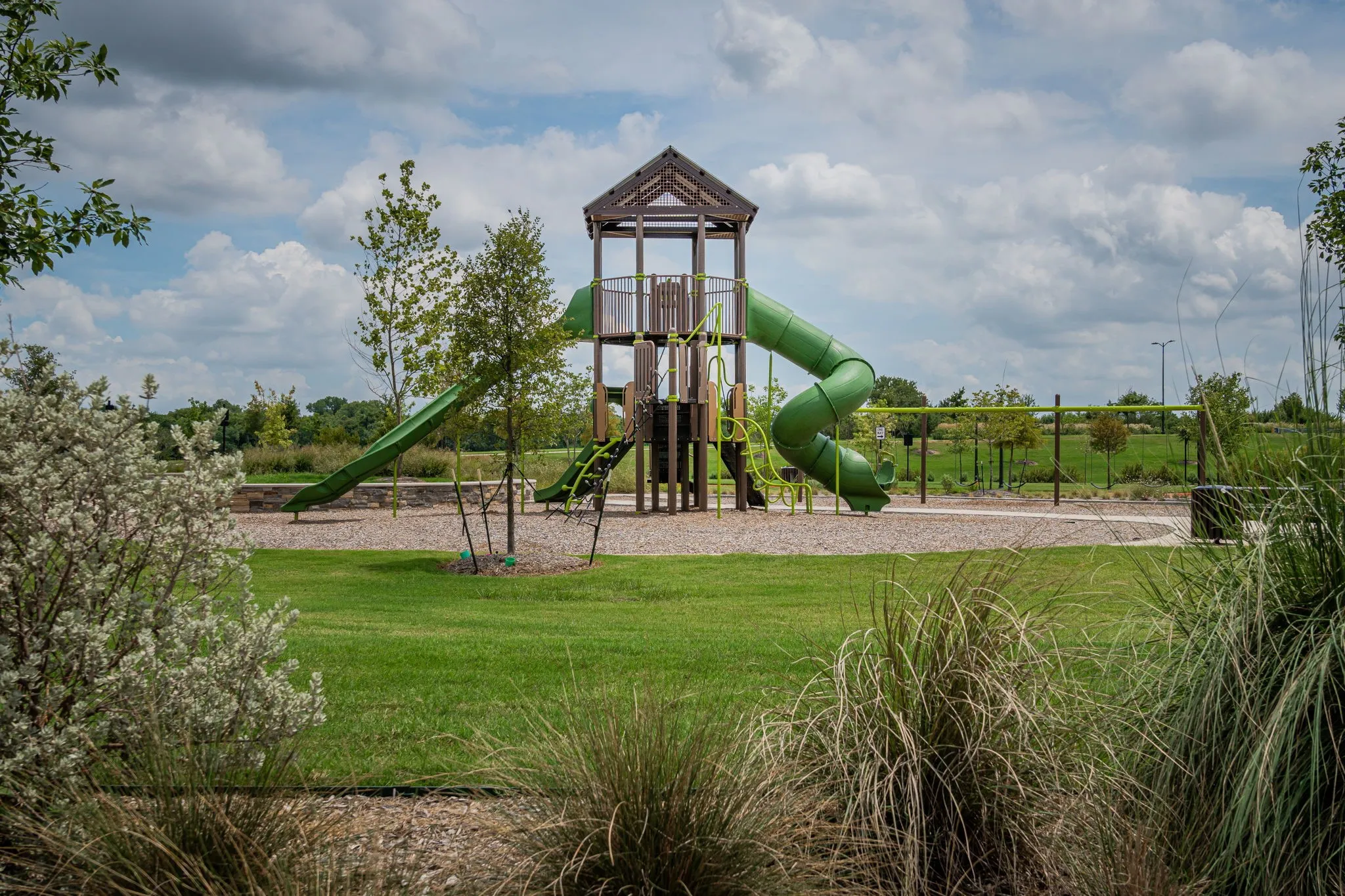 Single Family Residence For Sale in Collin County , 8909 Wild Meadow Road, Mc Kinney, Texas 75071, 4 Bedroom, 4 Bathroom, 3 Garage spaces, 2,734 Sqft, built in 2021, mls#21377911, Real Estate Agent in Mc Kinney, Homes For Sale in Collin county, Homes For Sale in Mc Kinney, Realtor in Mc Kinney Texas, Real Estate Brokerage Independent Realty Texas, Luminita Cordes Realtor