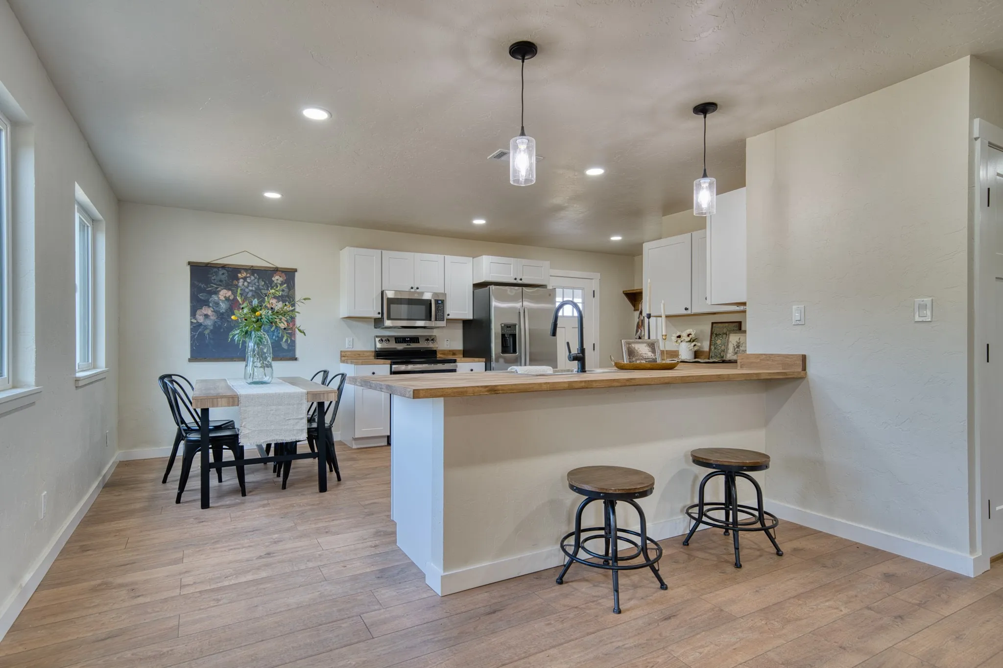Single Family Residence For Sale in Morris County , 104 Private Road 33091, Omaha, Texas 75571, 3 Bedroom, 2 Bathroom, Garage spaces, 1,140 Sqft, built in 2026, mls#21358598, Real Estate Agent in Omaha, Homes For Sale in Morris county, Homes For Sale in Omaha, Realtor in Omaha Texas, Real Estate Brokerage Independent Realty Texas, Luminita Cordes Realtor