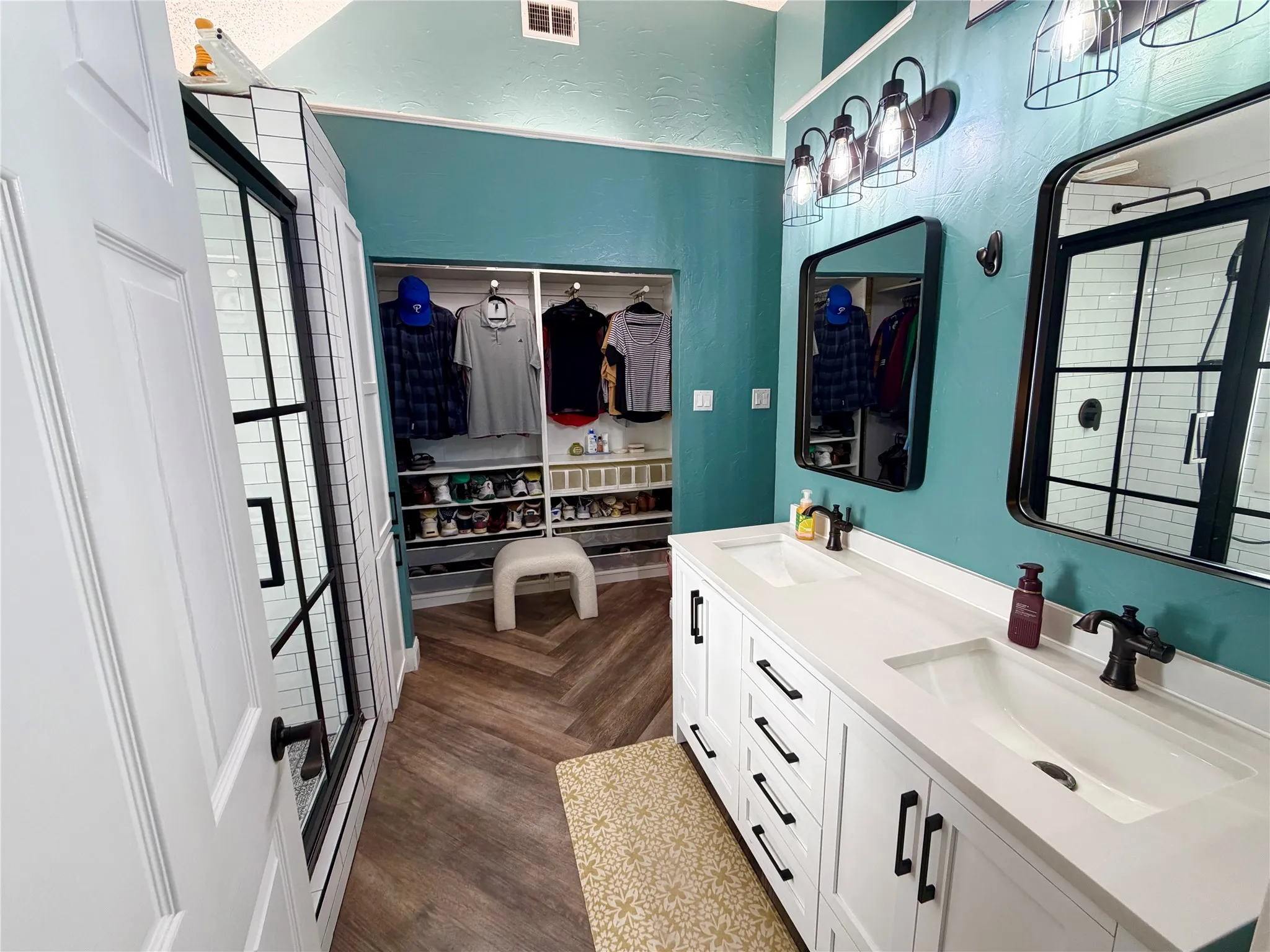 Primary Bathroom with Closet System