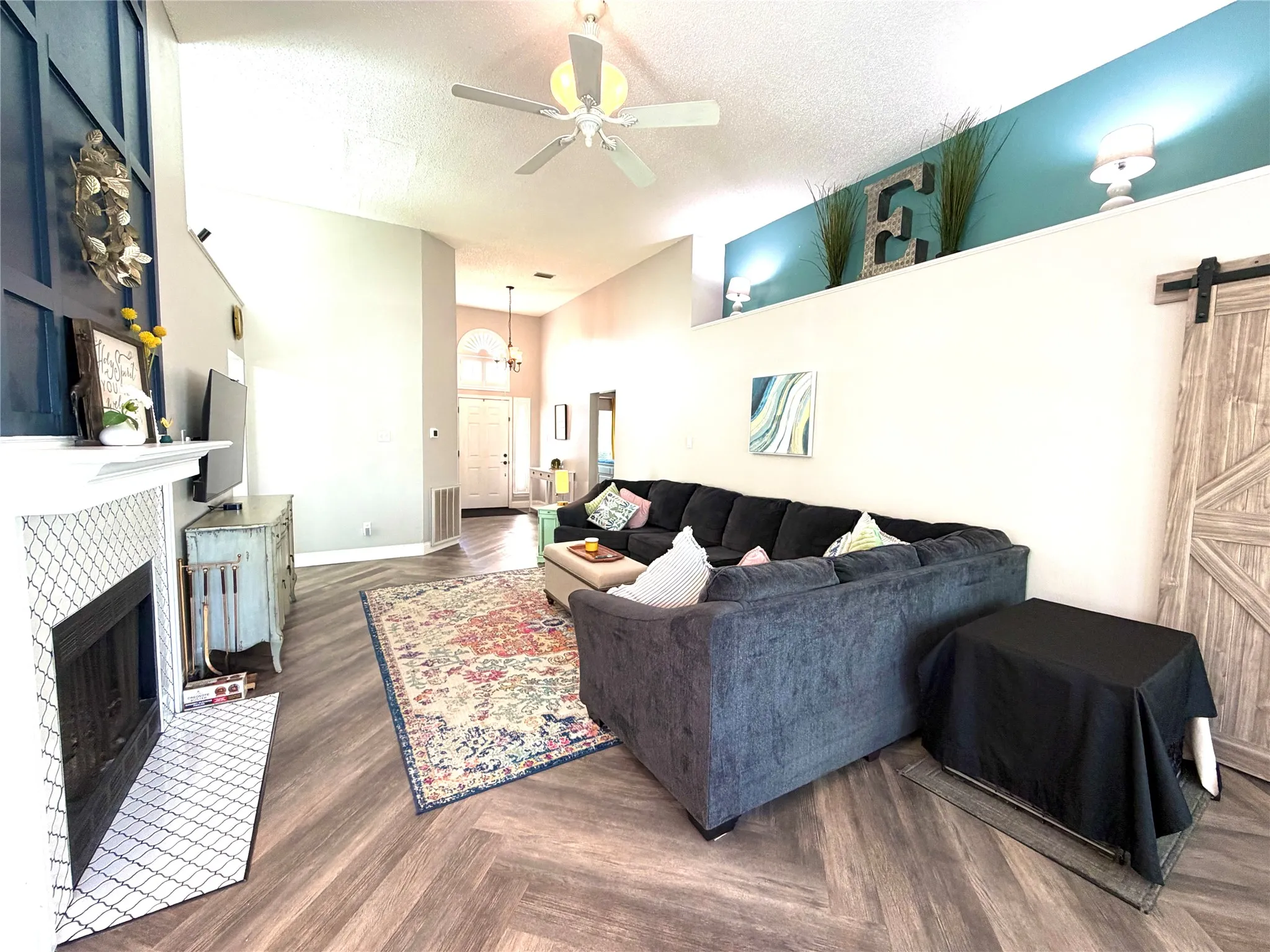 Single Family Residence For Sale in Tarrant County , 9920 Pack Saddle Trail, Fort Worth, Texas 76108, 3 Bedroom, 2 Bathroom, 2 Garage spaces, 1,587 Sqft, built in 1989, mls#21374196, Real Estate Agent in Fort Worth, Homes For Sale in Tarrant county, Homes For Sale in Fort Worth, Realtor in Fort Worth Texas, Real Estate Brokerage Independent Realty Texas, Luminita Cordes Realtor