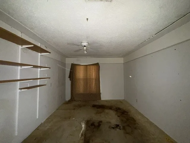 Single Family Residence For Sale in Tarrant County , 3228 Durango Road, Fort Worth, Texas 76116, 4 Bedroom, 3 Bathroom, Garage spaces, 1,929 Sqft, built in 1967, mls#21378028, Real Estate Agent in Fort Worth, Homes For Sale in Tarrant county, Homes For Sale in Fort Worth, Realtor in Fort Worth Texas, Real Estate Brokerage Independent Realty Texas, Luminita Cordes Realtor
